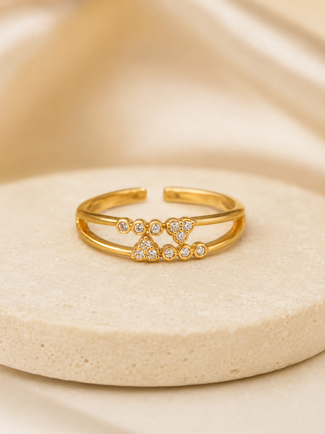 Nolia Adjustable Ring