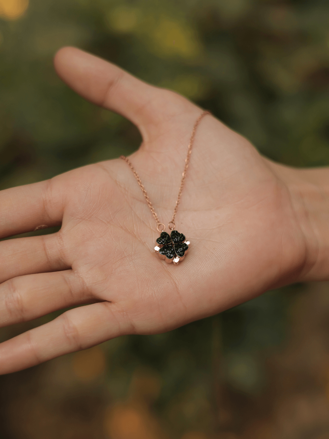 Dual Side Clover Pendant - Zeraki Jewels