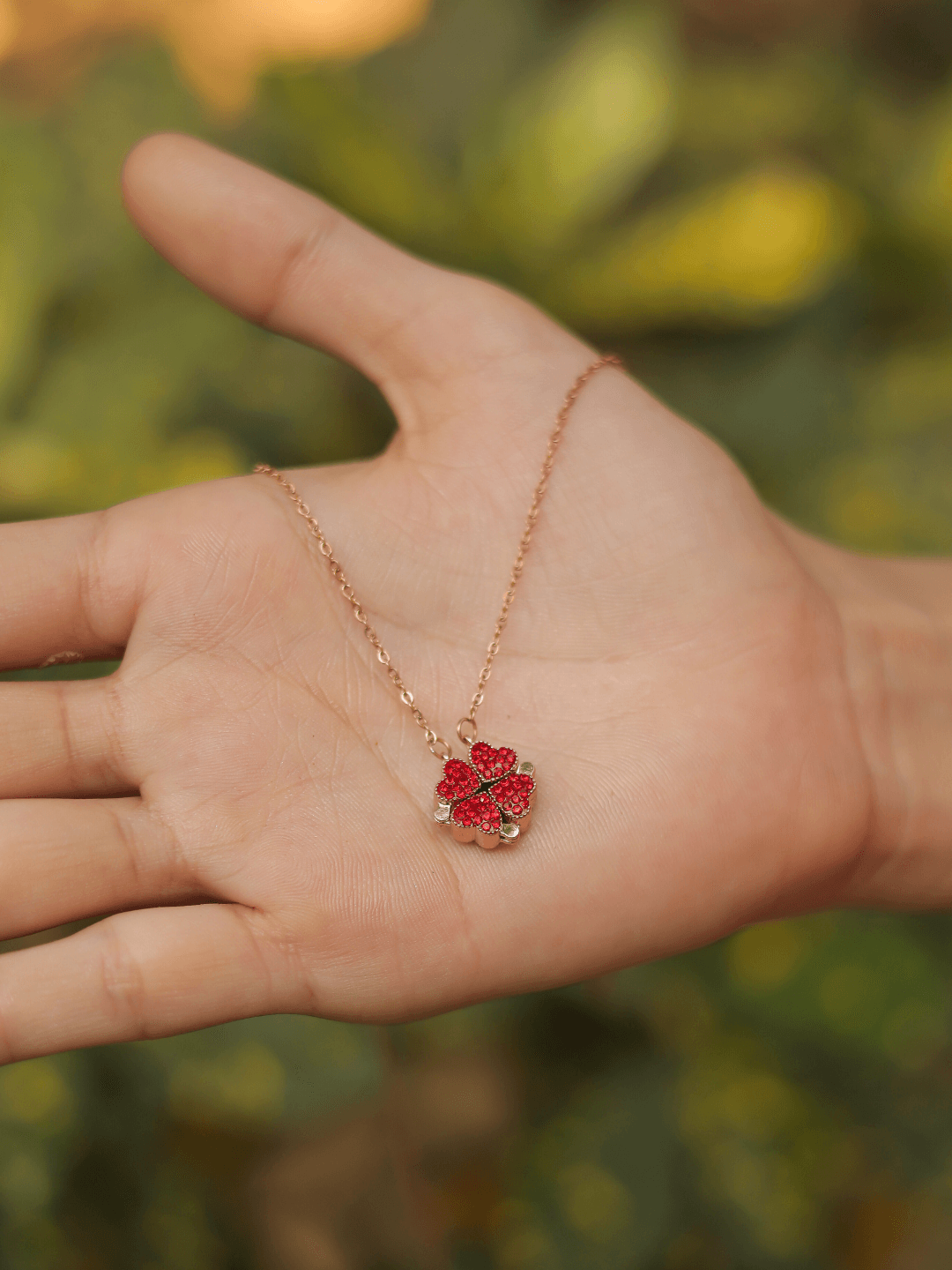 Dual Side Clover Pendant - Zeraki Jewels