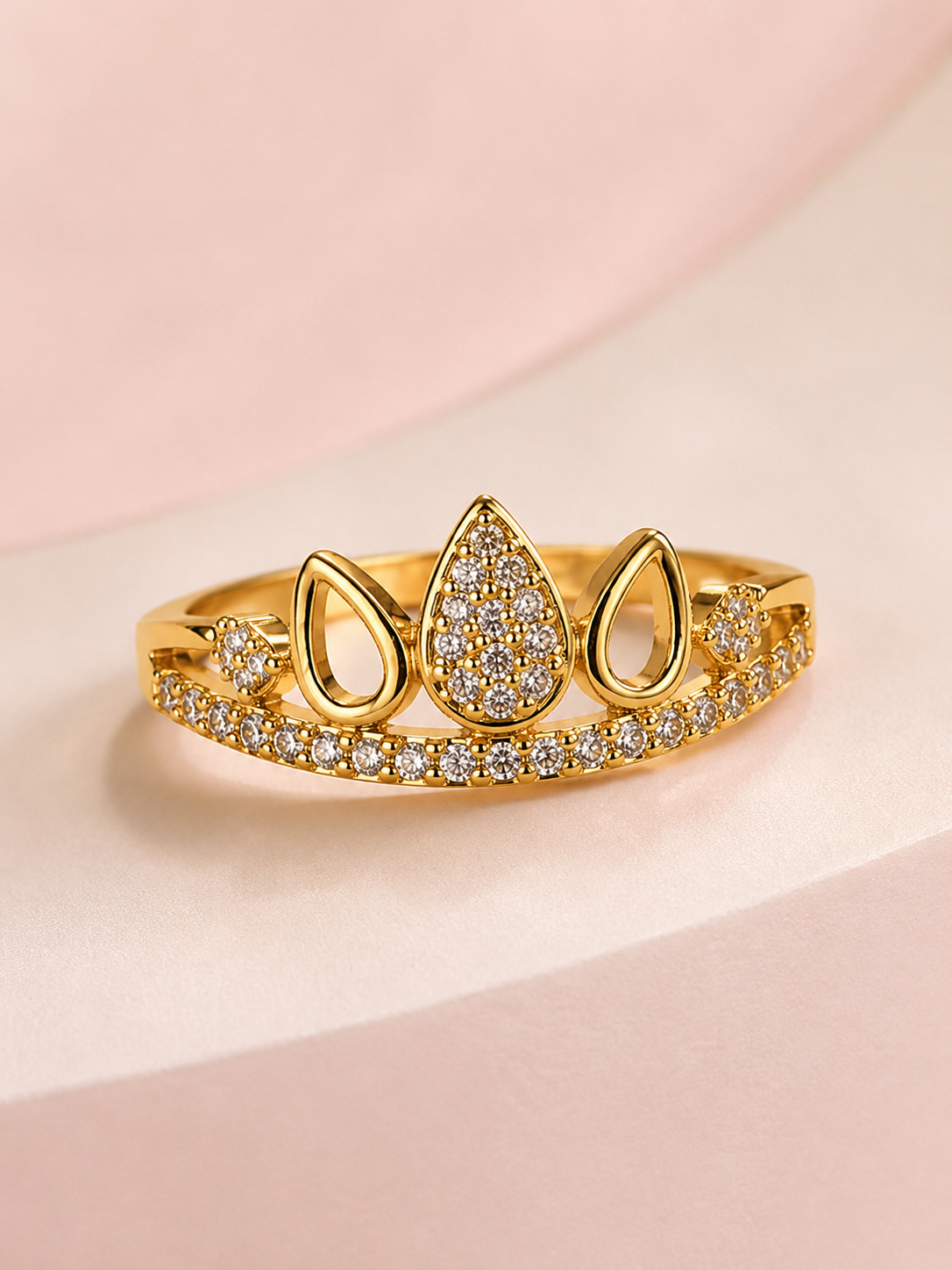 Naisha Adjustable Ring