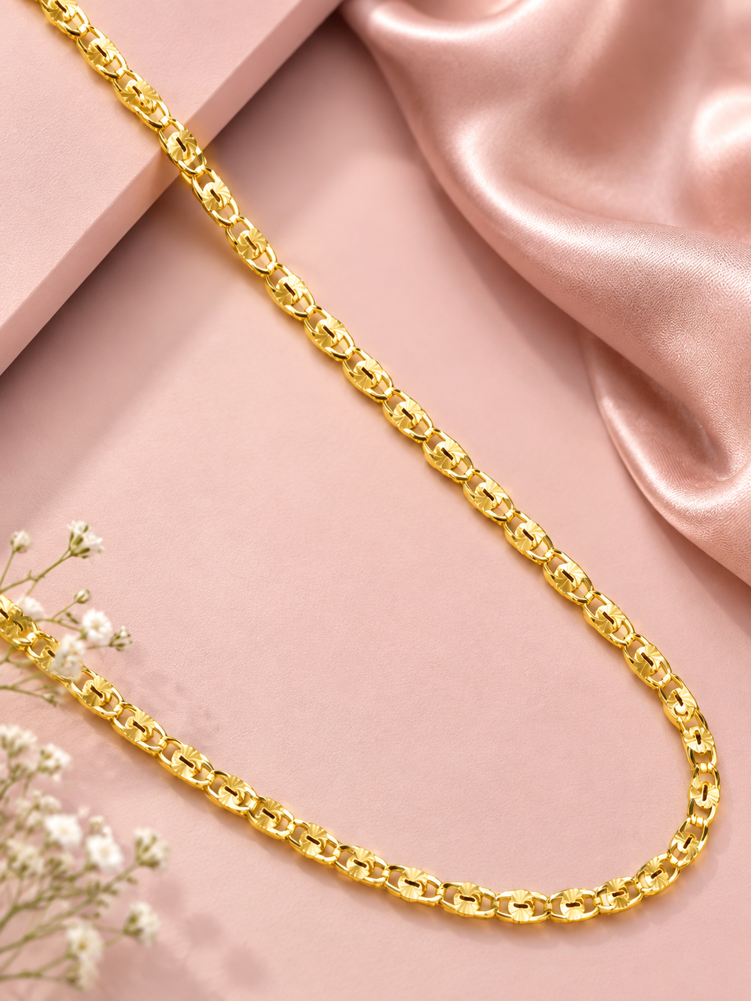Aastha Gold Chain