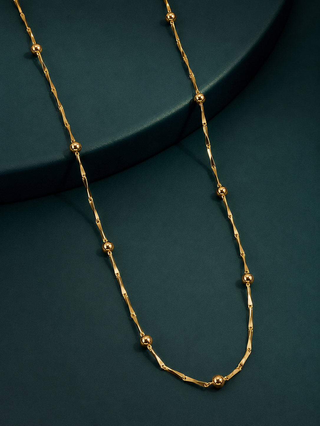 Aveline Gold Chain