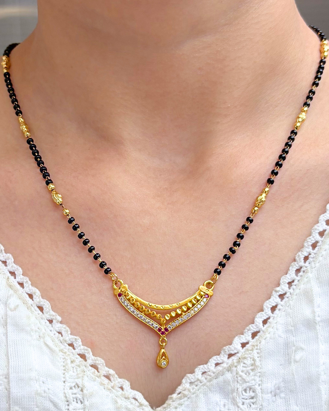 Avira Mangalsutra