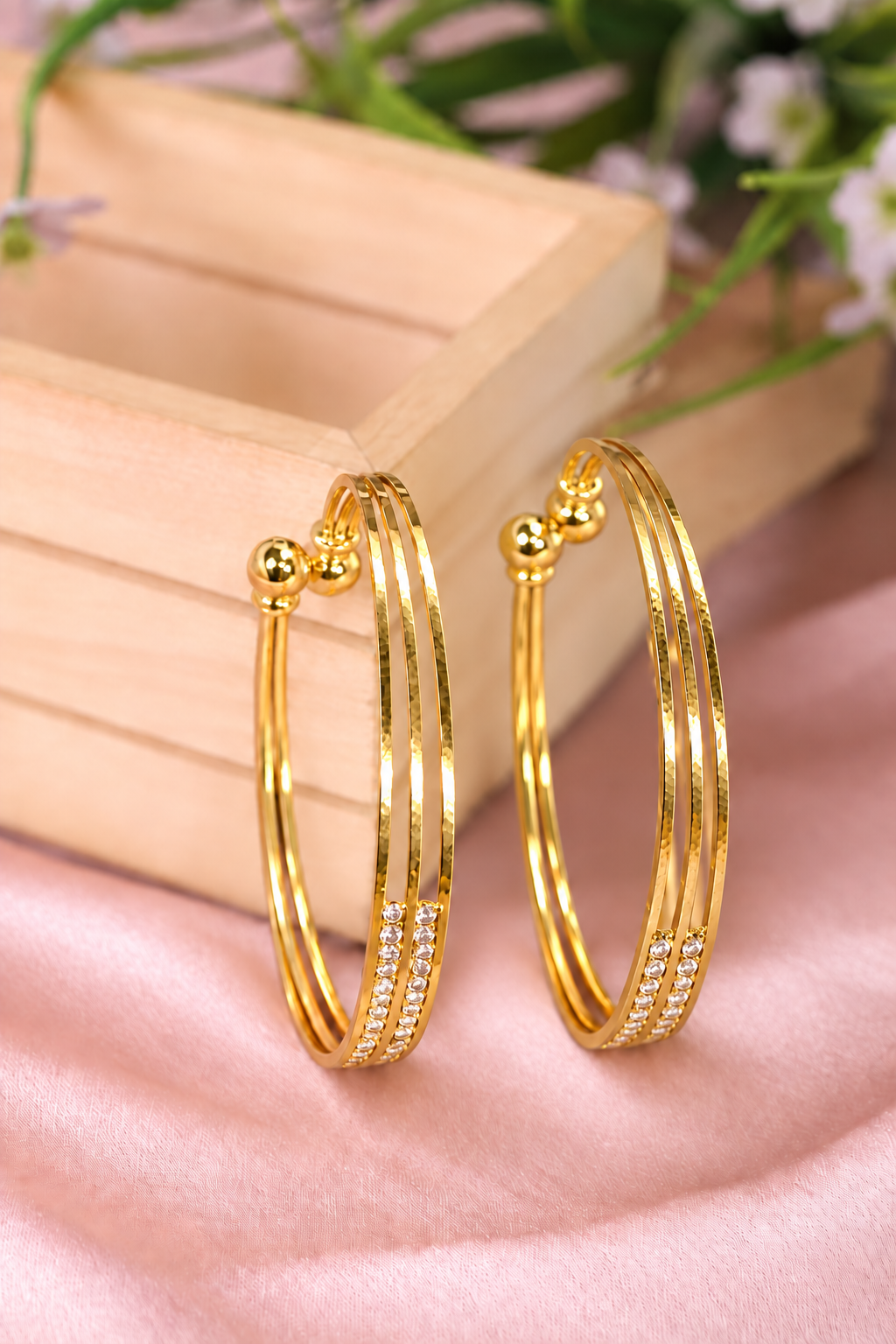 Vini Adjustable Bangle. (Set of 2 )