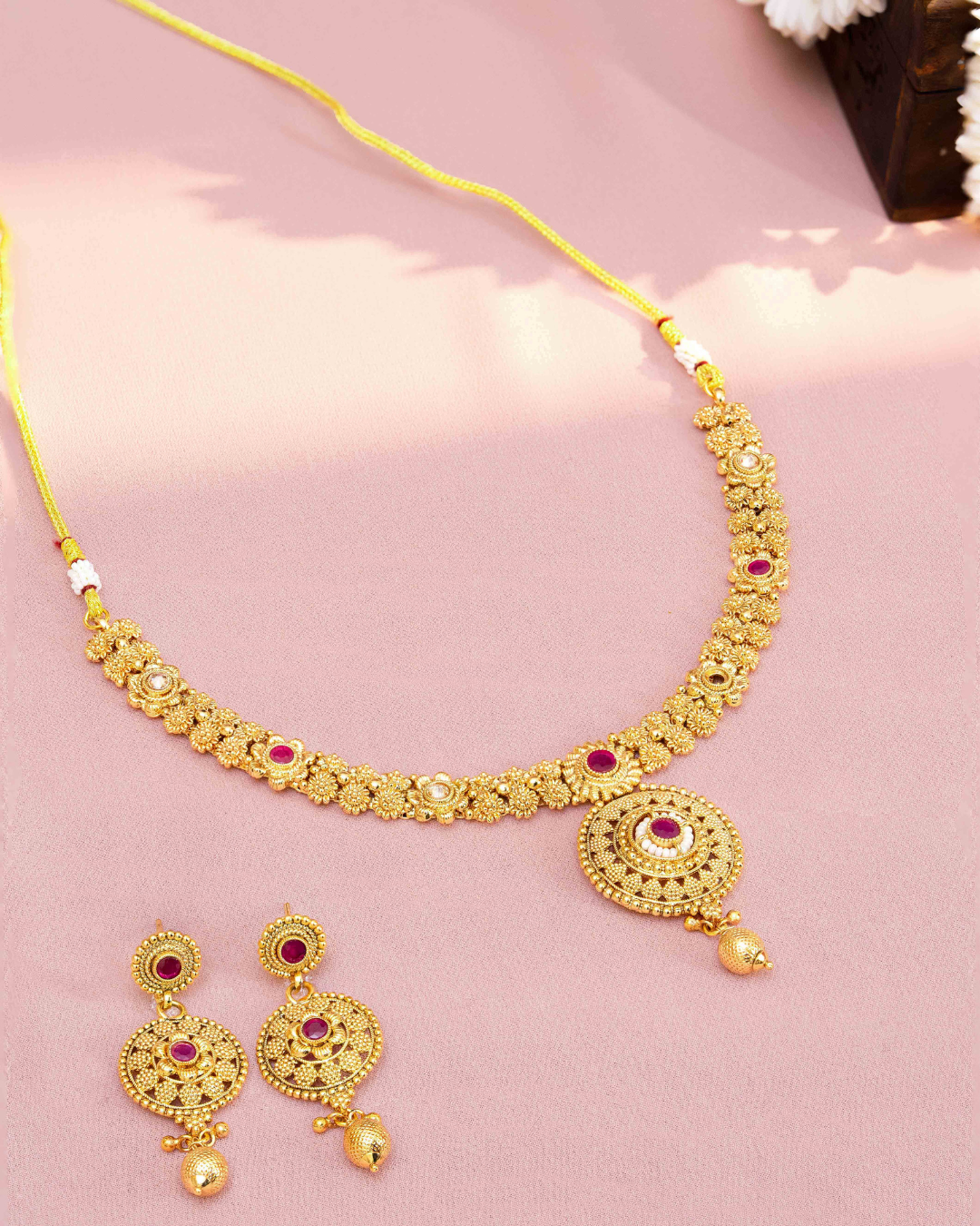 Riddhima Necklace Set
