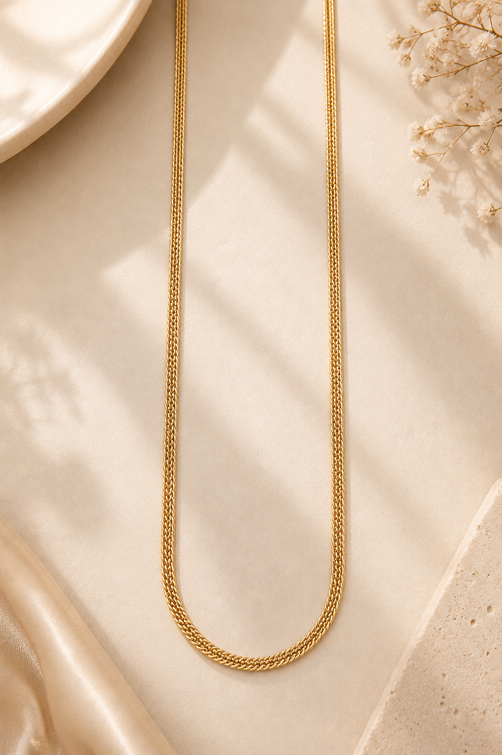 Nevi Gold Chain