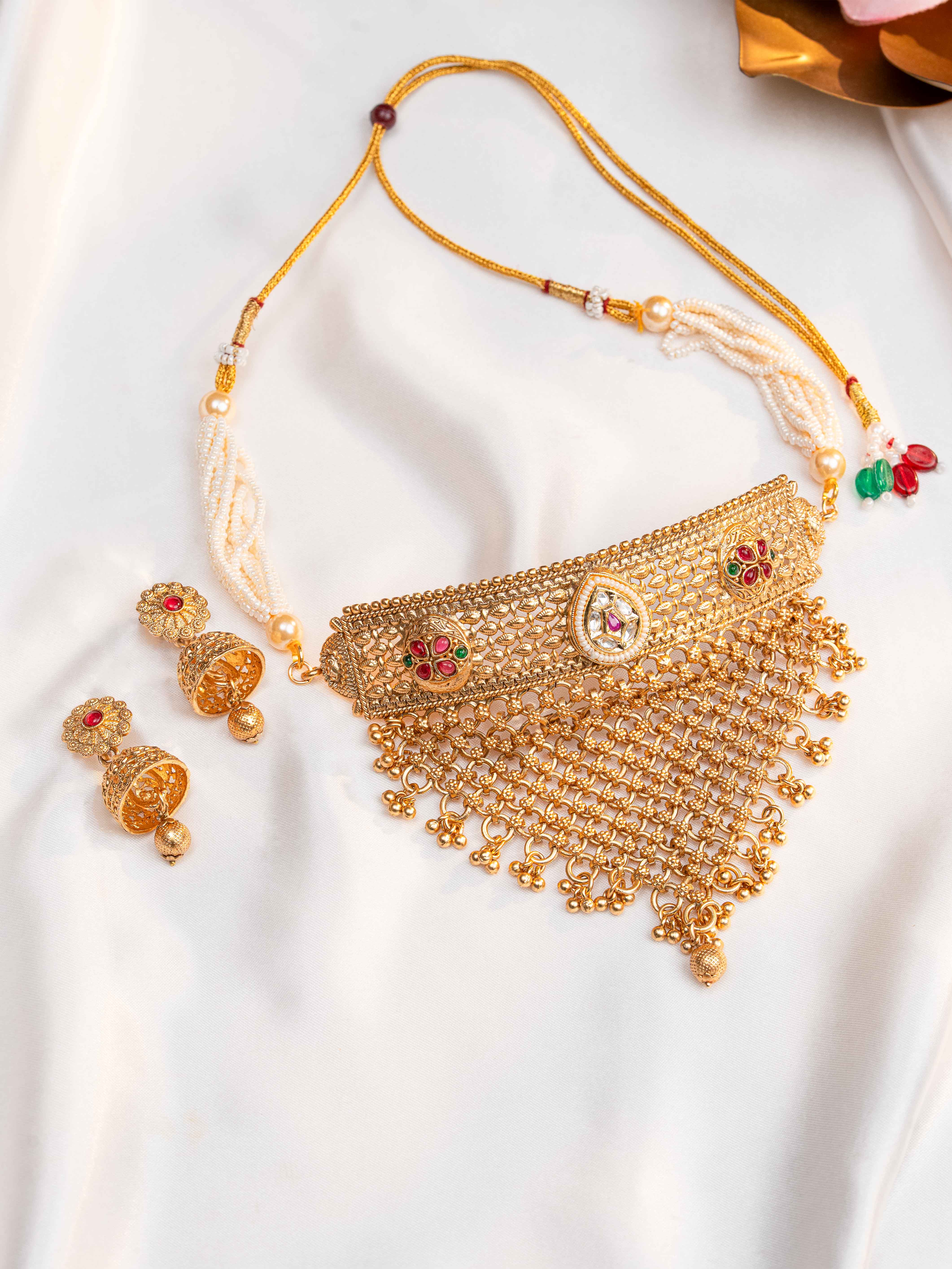 Zoraya Necklace Set