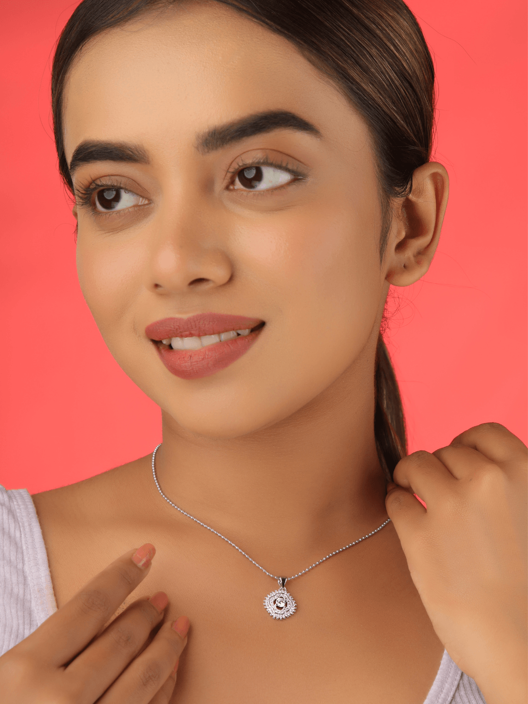 Clover Leaf Pendant - Zeraki Jewels