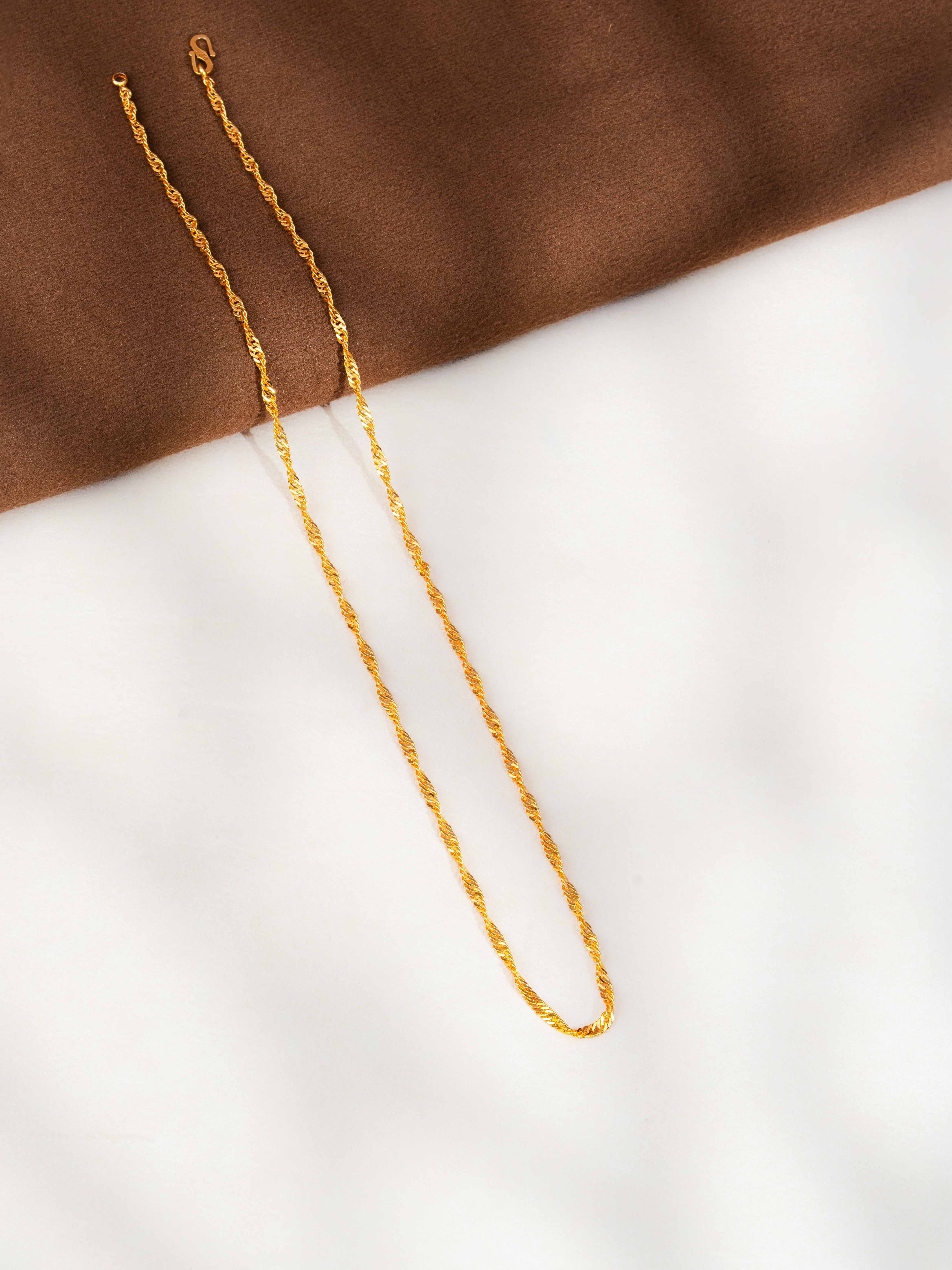 Bella Gold Chain