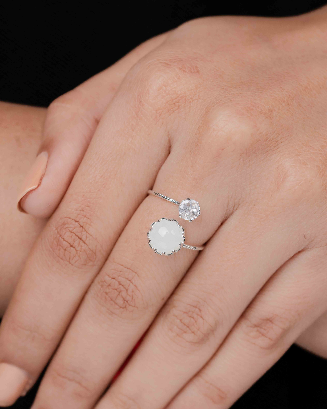 Argent aura Adjustable Ring