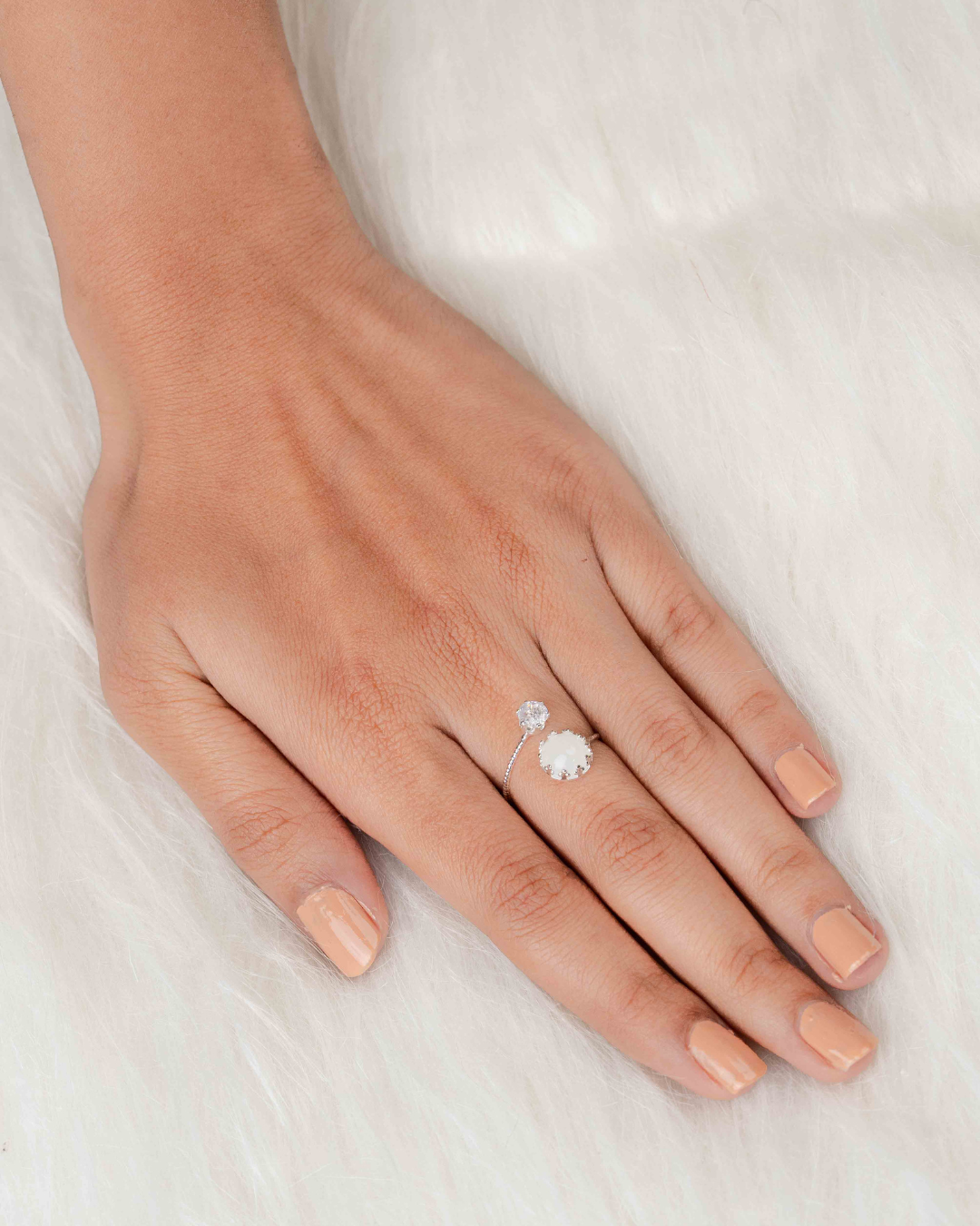 Argent aura Adjustable Ring