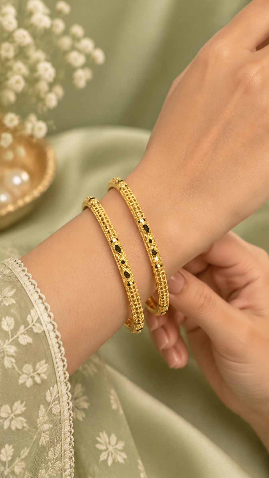 Vanya Bangle (Set Of 2)