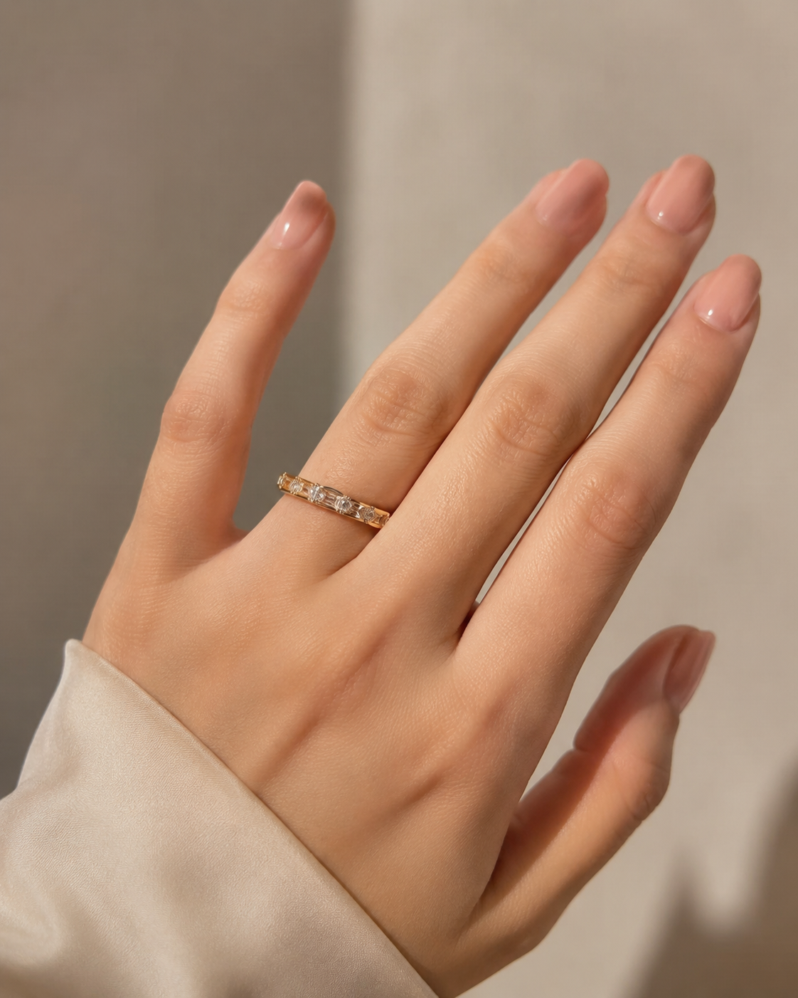 Elizabeth Adjustable Ring