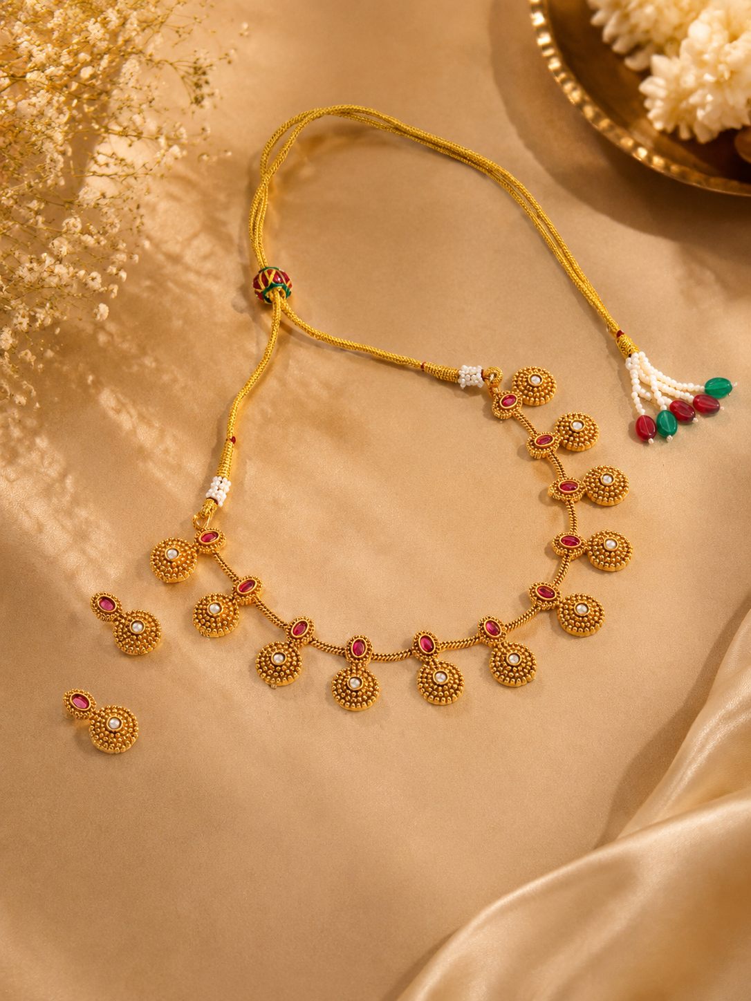 Mridula Necklace Set