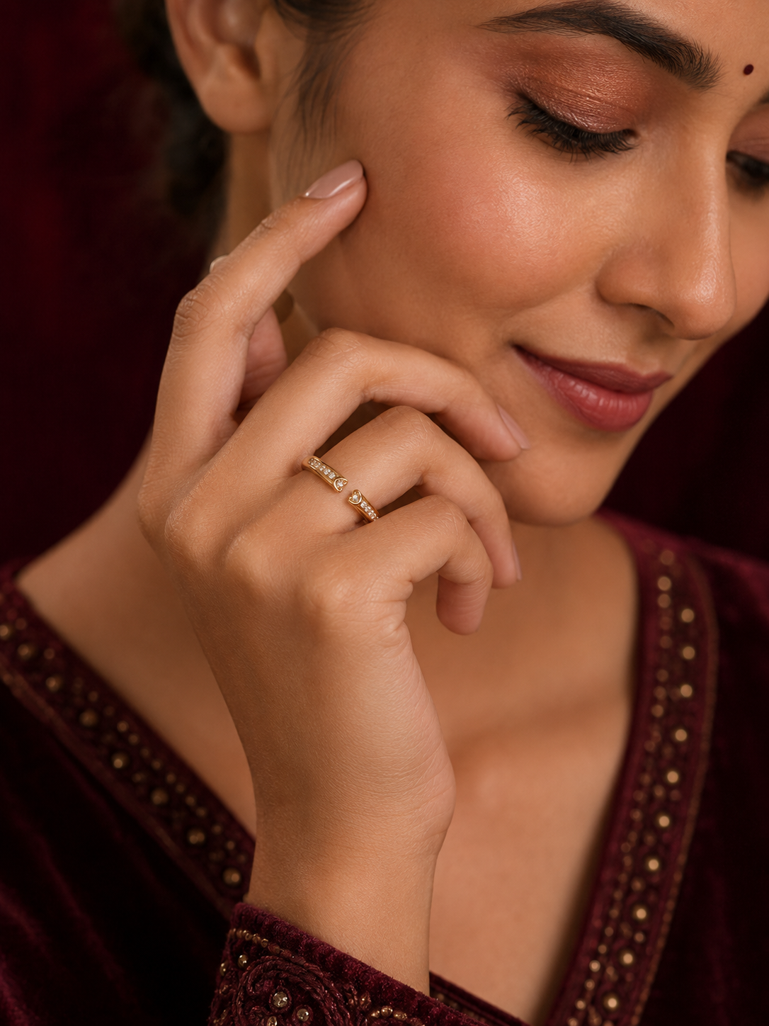 Sola Adjustable Ring