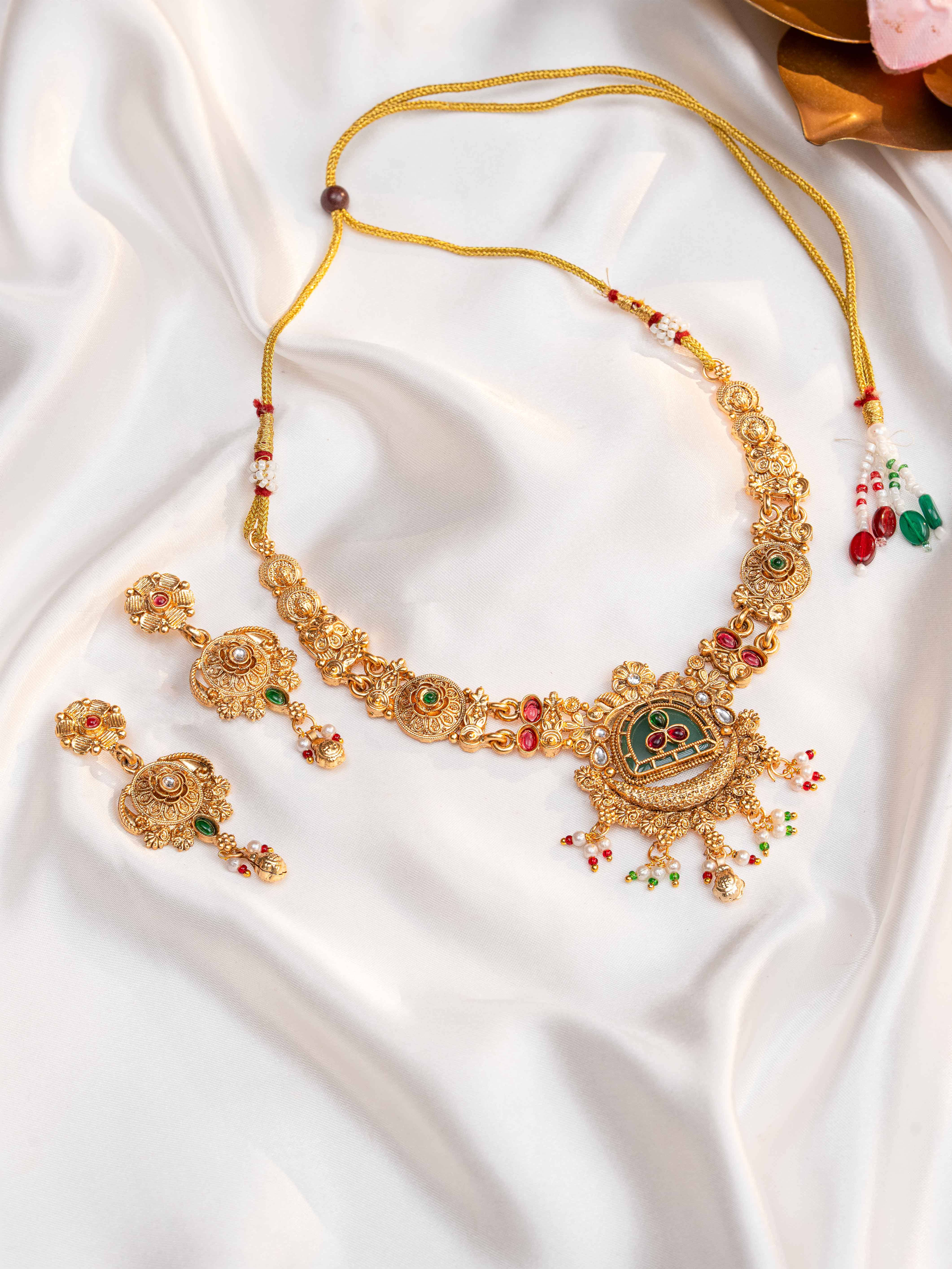 Vireesha Necklace Set