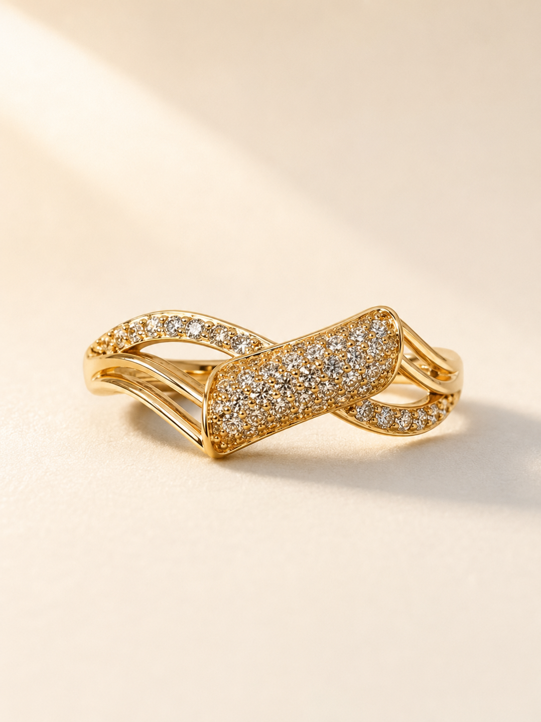 Neera Adjustable Ring