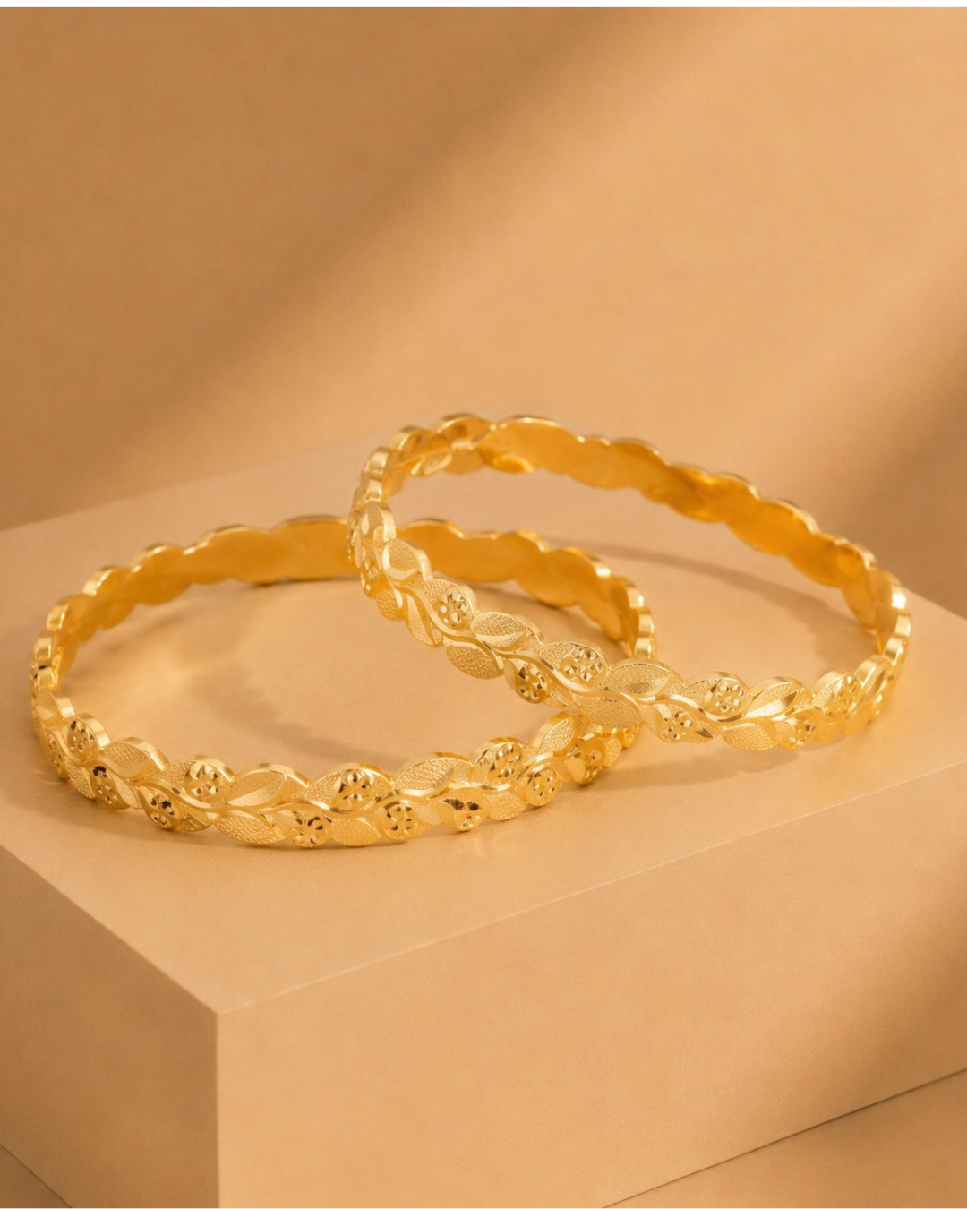 Vidhi Bangle. (Gold)