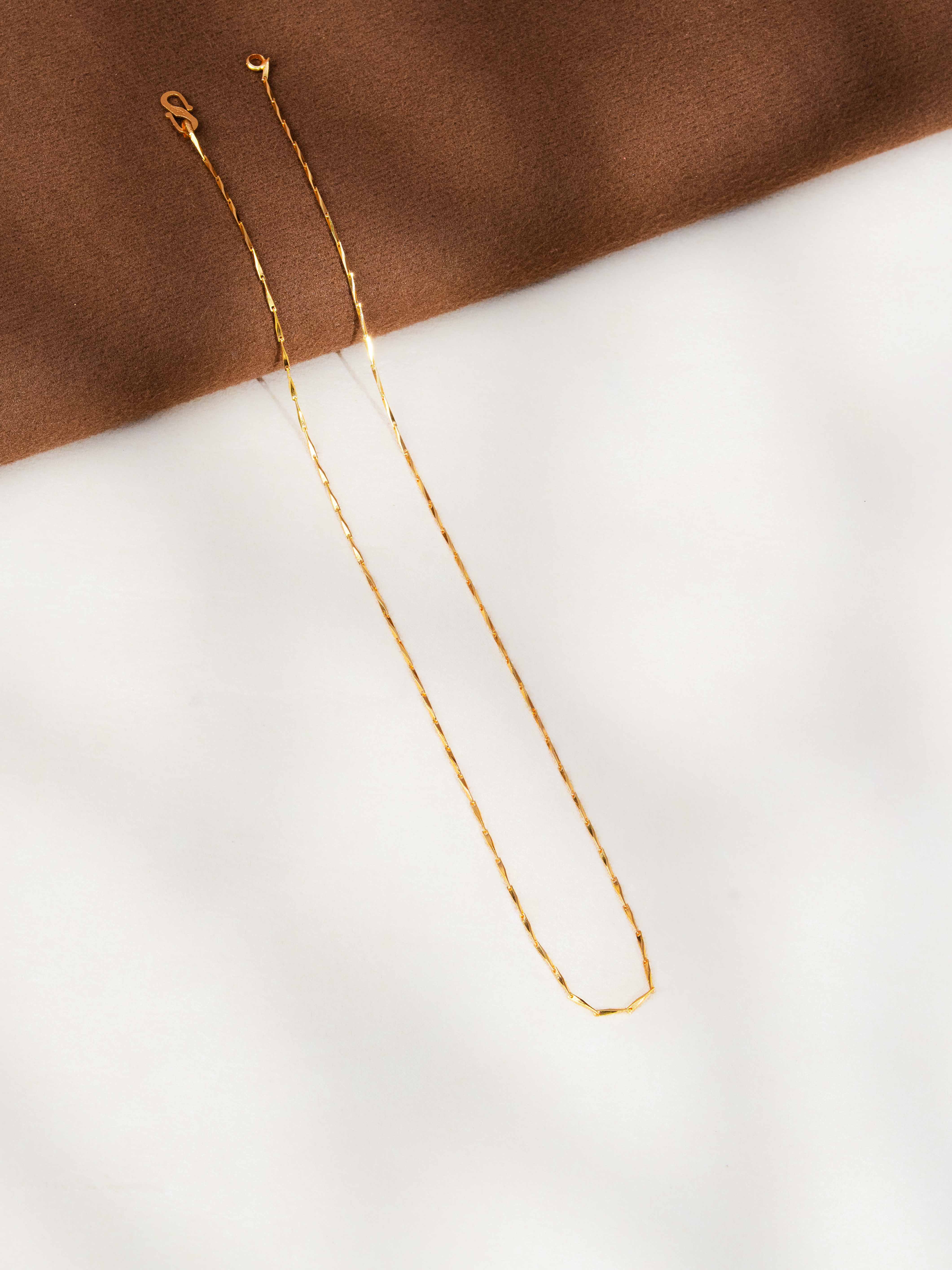Roselle Gold Chain