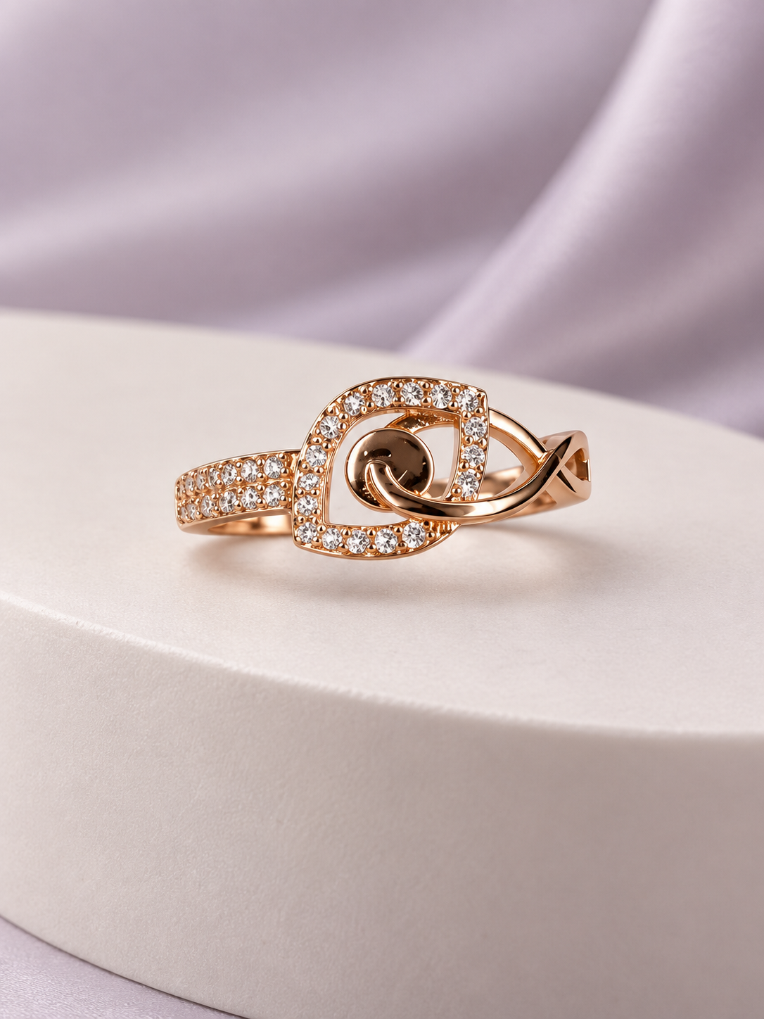 Richa Adjustable Ring