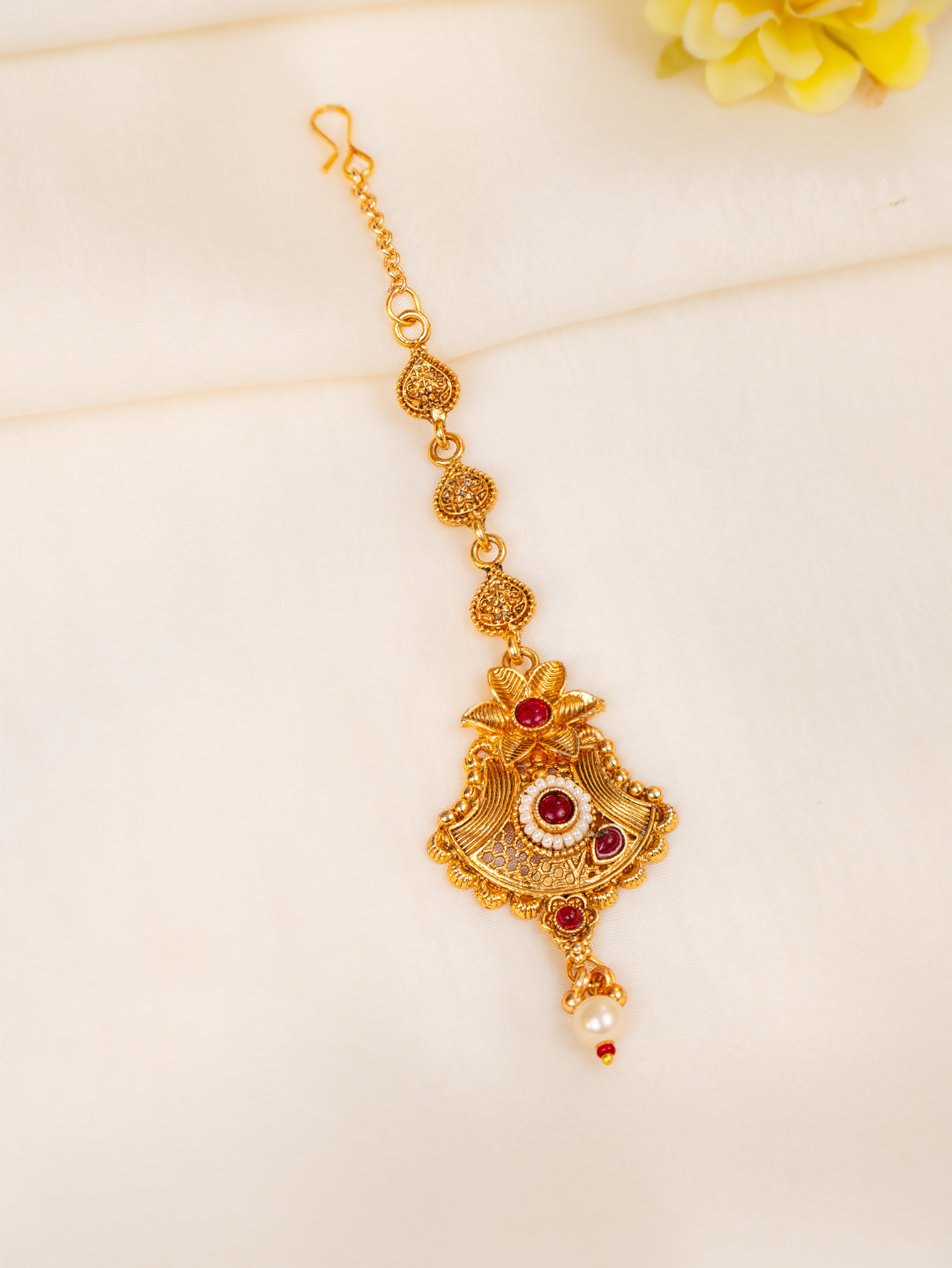 Rajvalli Maang Tikka