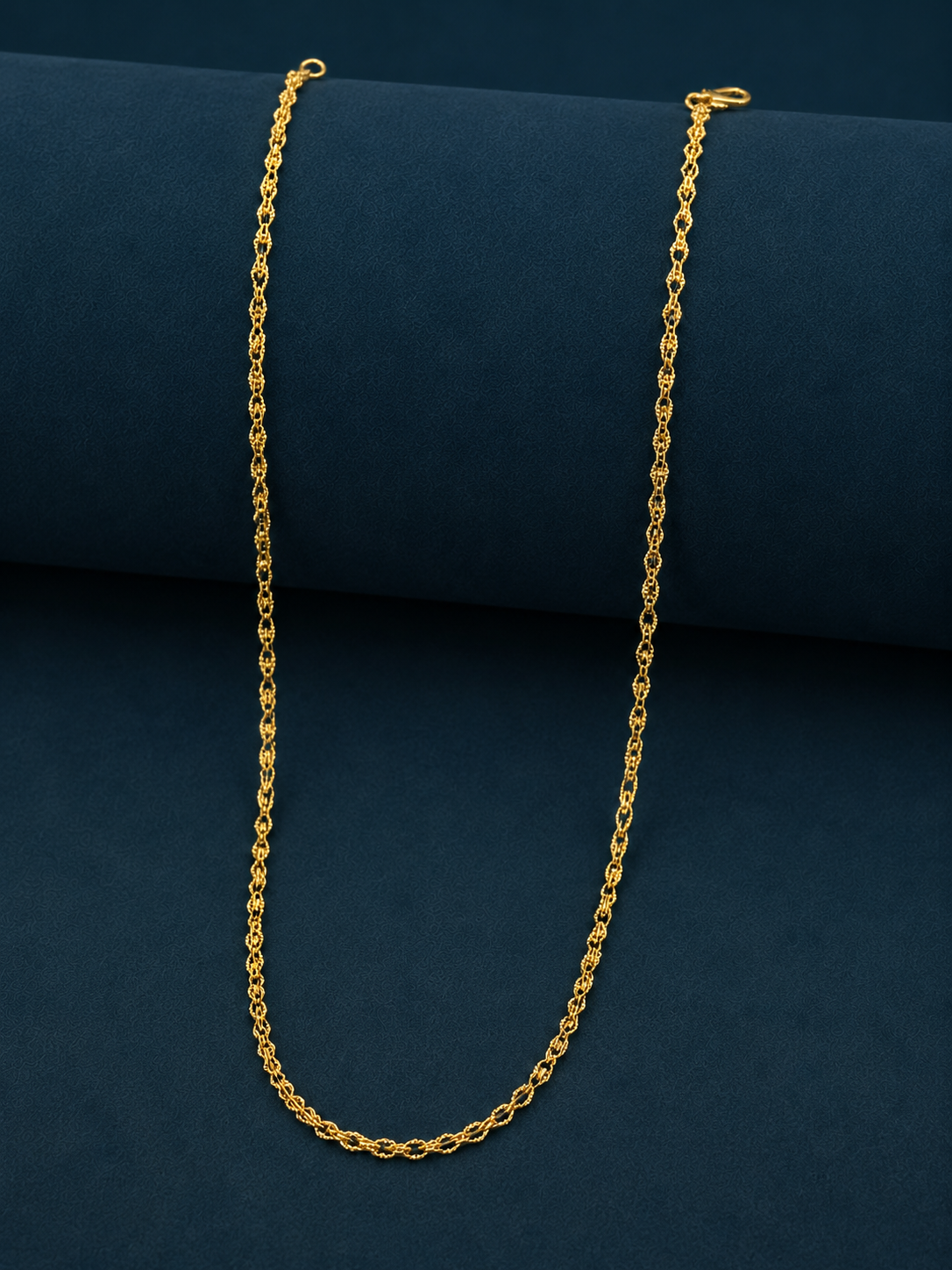 Yashira Gold Chain