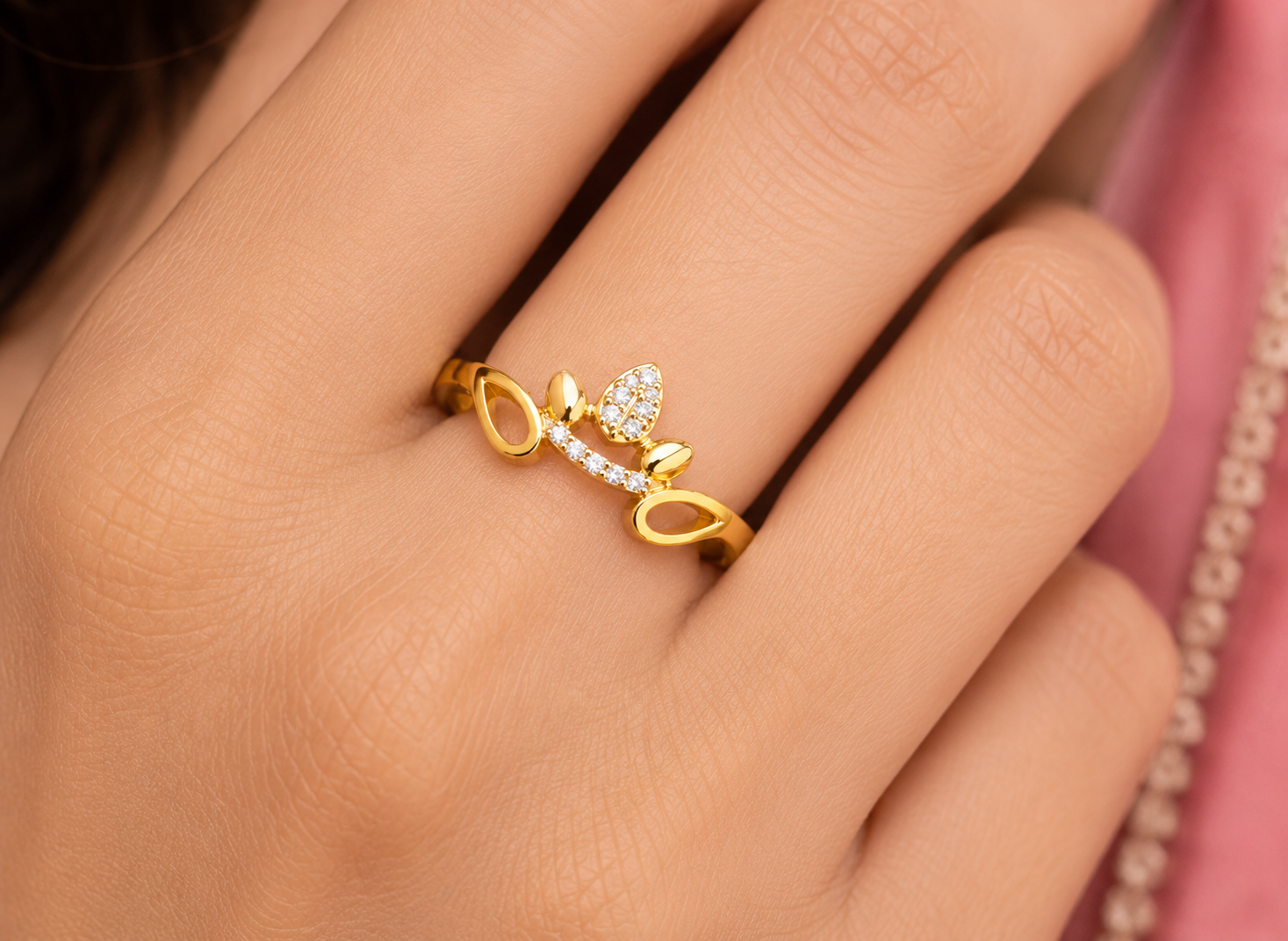 Priya Adjustable Ring