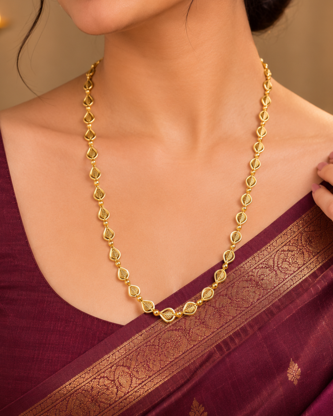 Silk Flow Gold Chain