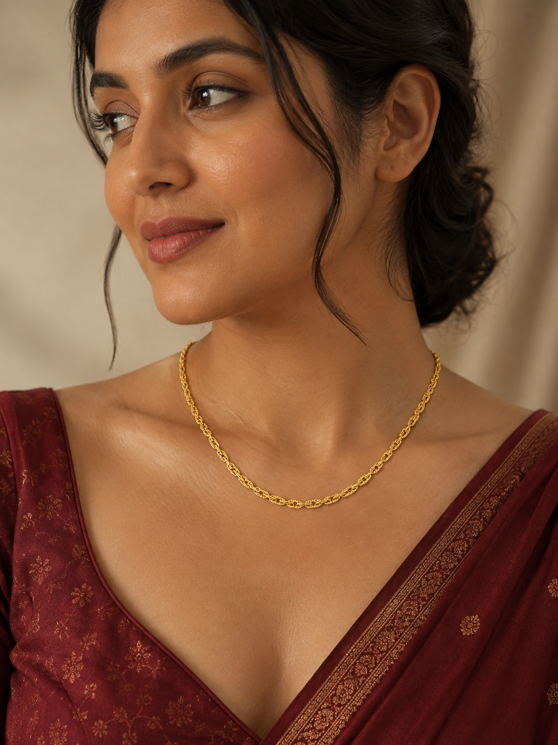 Yashira Gold Chain