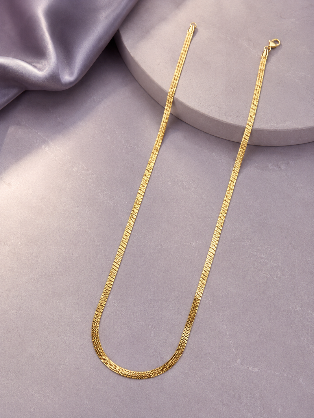 Ruhika Gold Chain