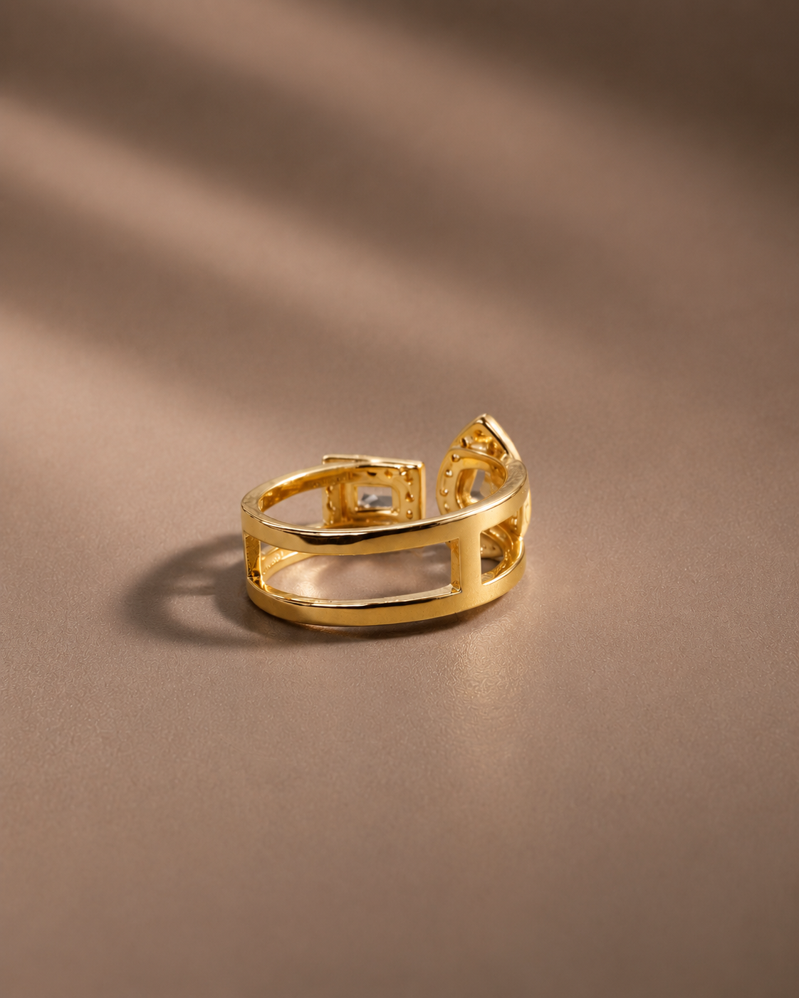 Dove Adjustable Ring