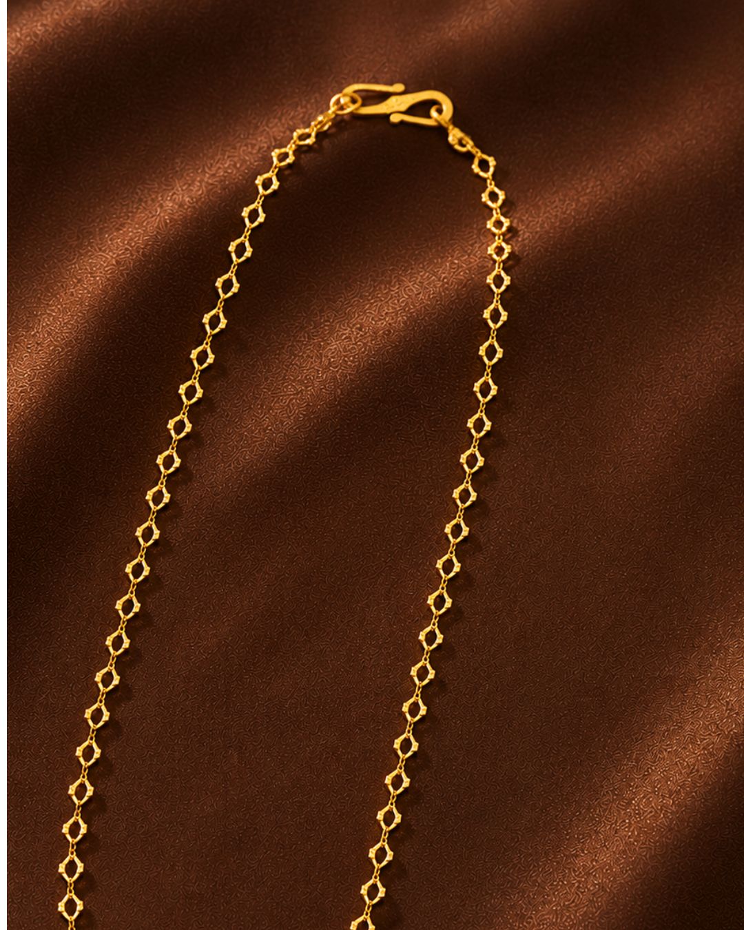 Elara Gold Chain