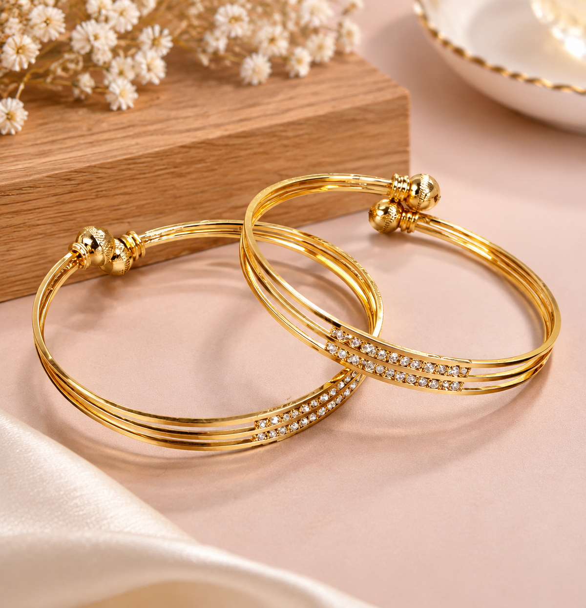 Vini Adjustable Bangle. (Set of 2 )