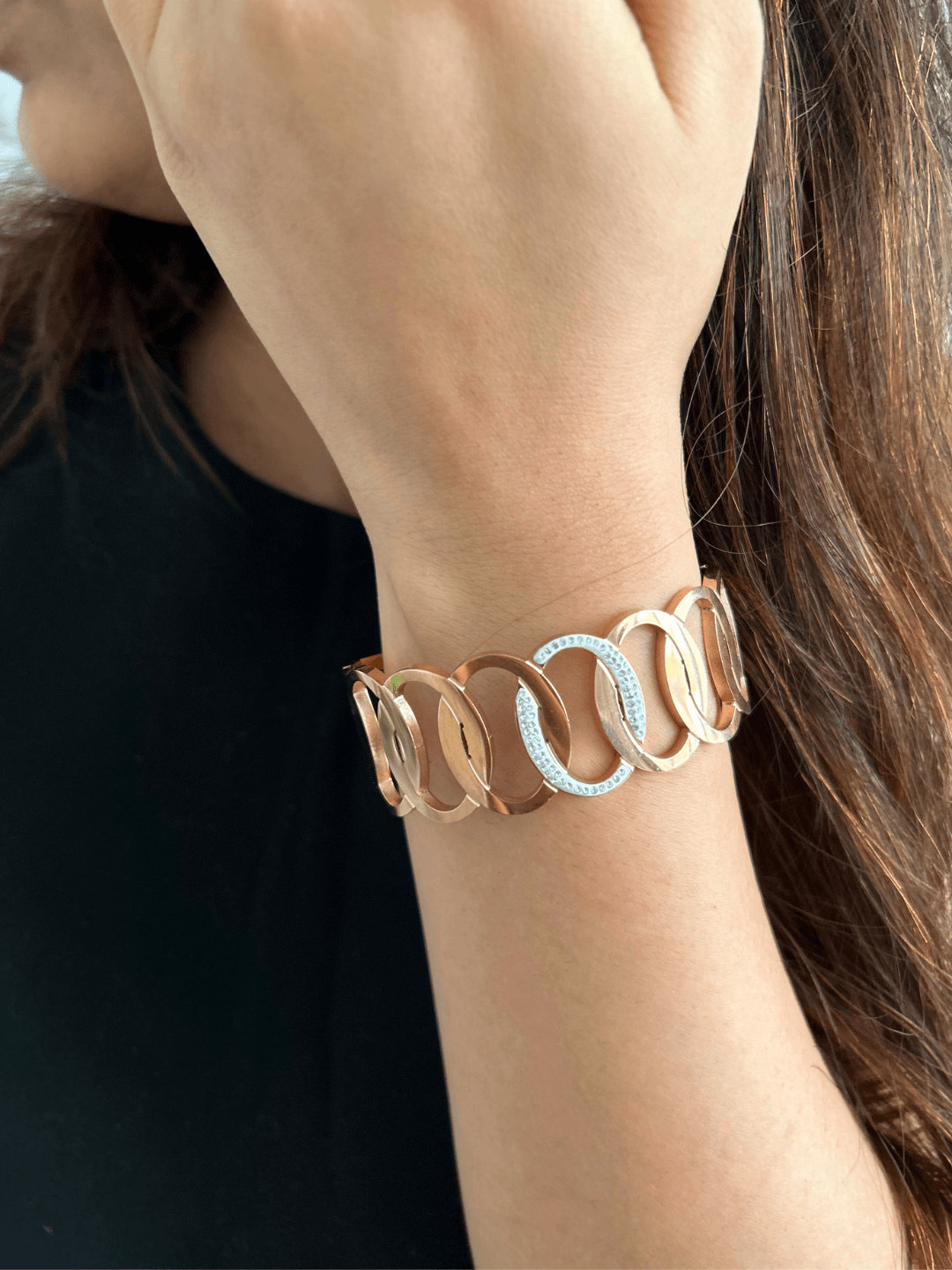 Contemporary Oval Bracelet - Zeraki Jewels