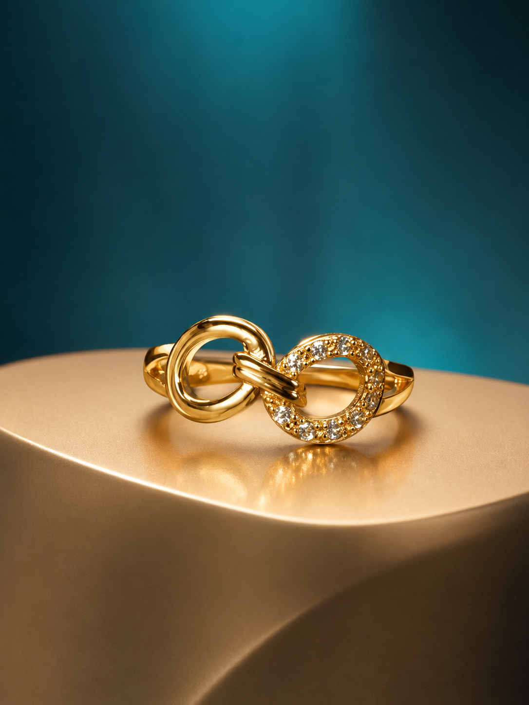 Evo Adjustable Ring