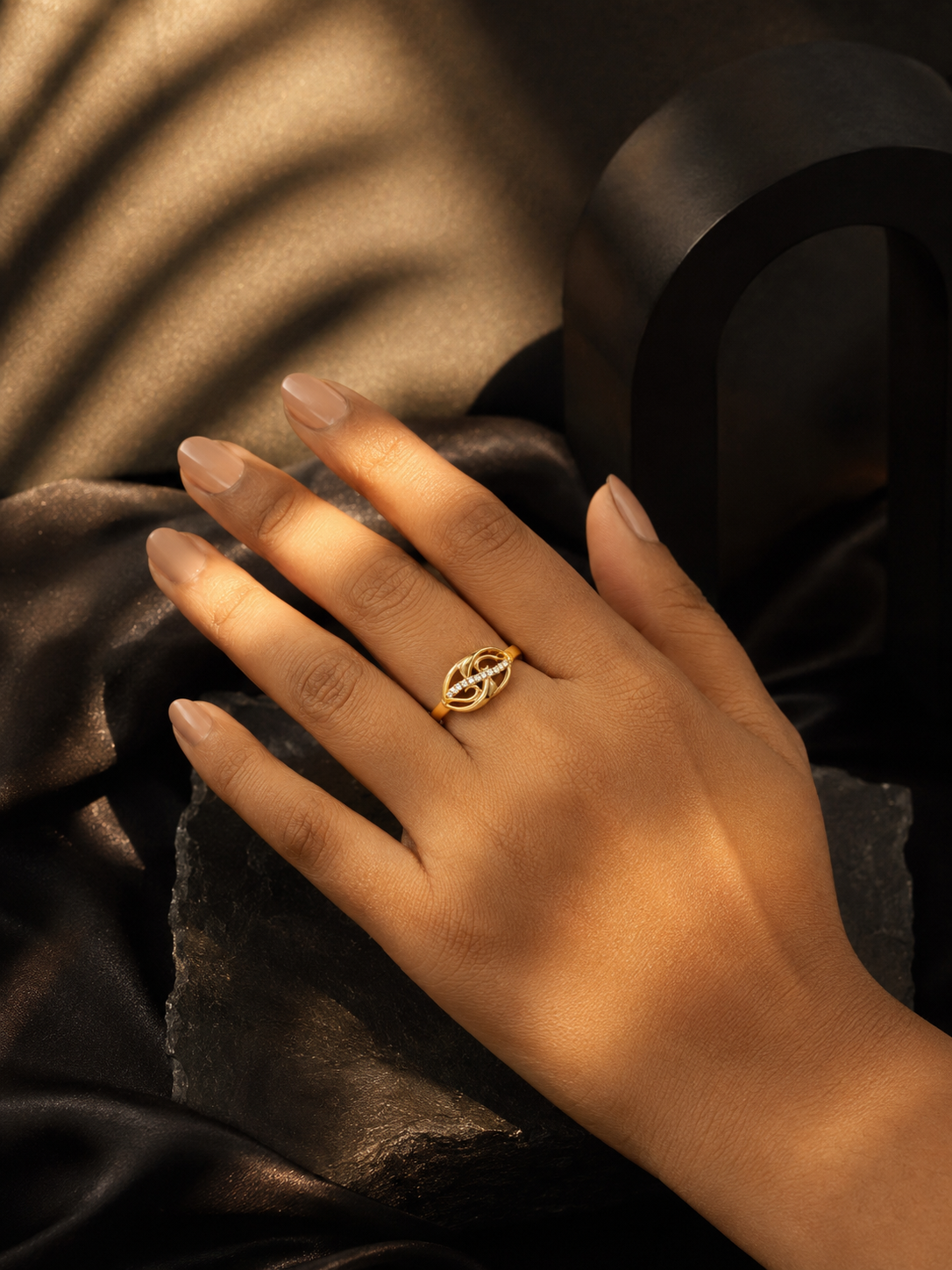 Komal Adjustable Ring