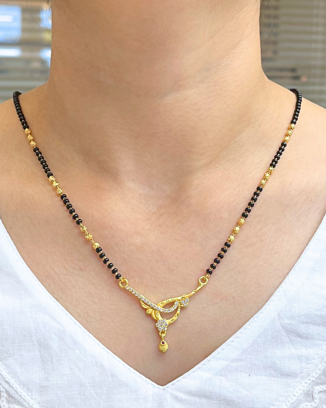 Raveena Mangalsutra