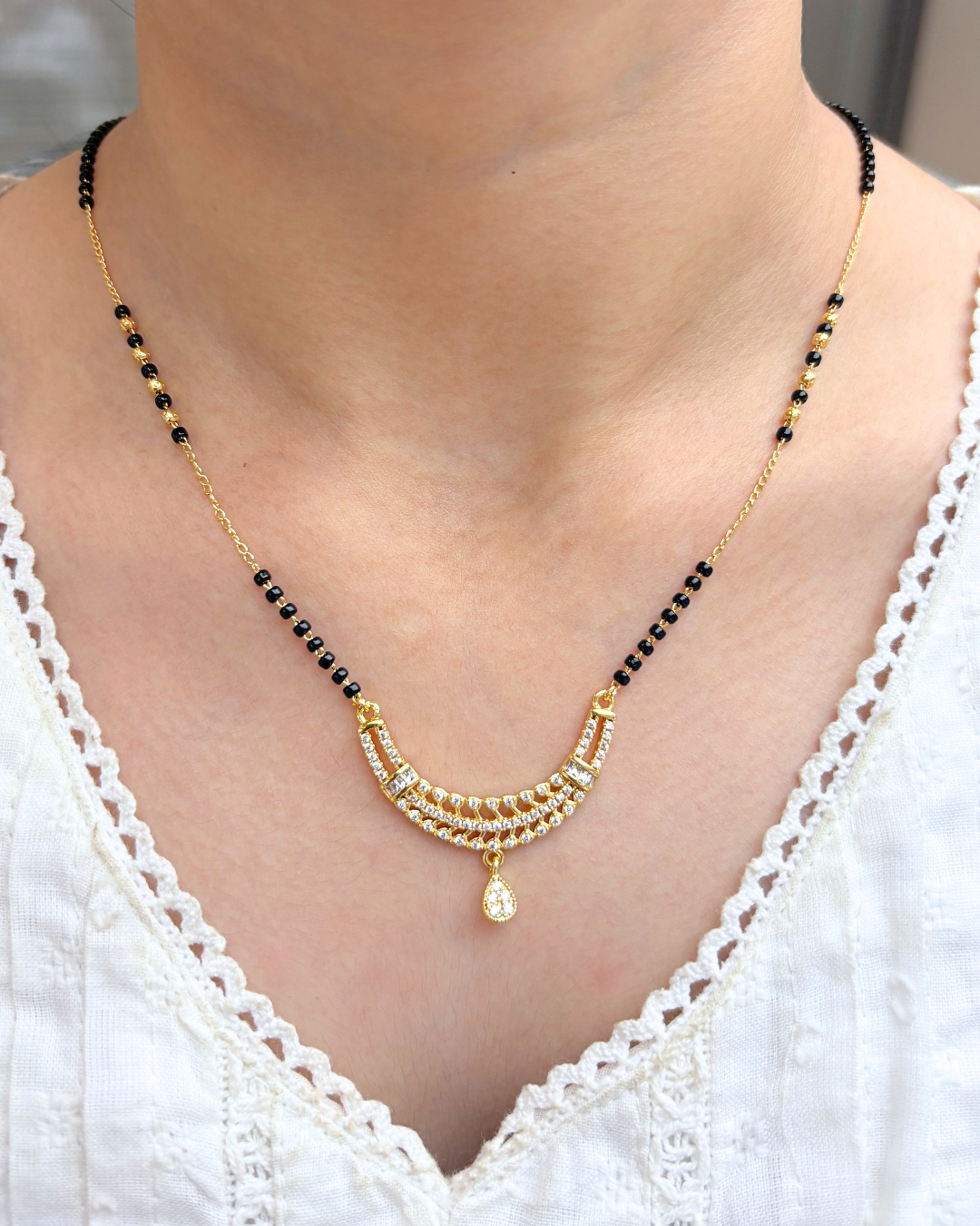 Alina Mangalsutra
