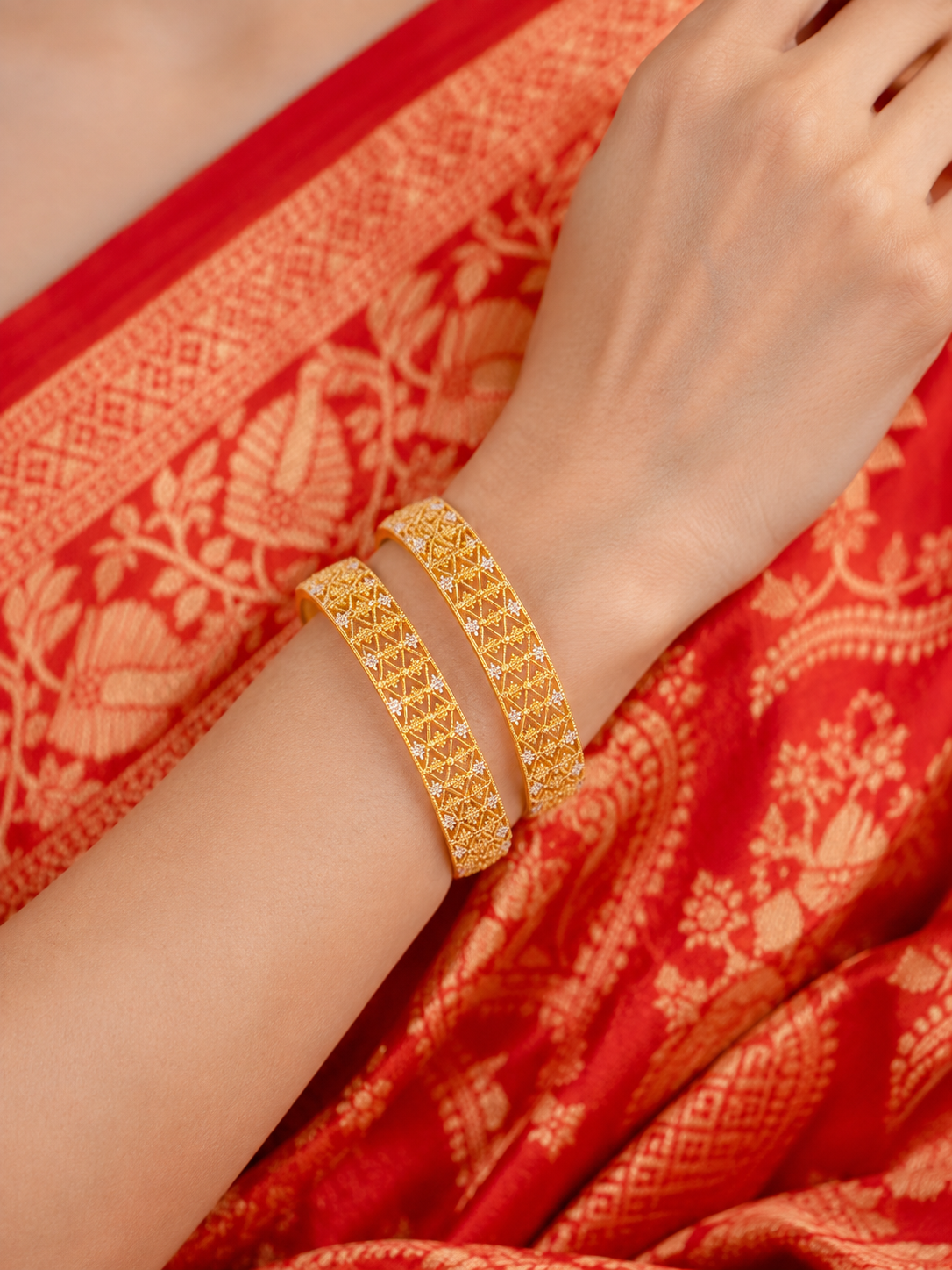Anshika Bangle. (Set of 2)