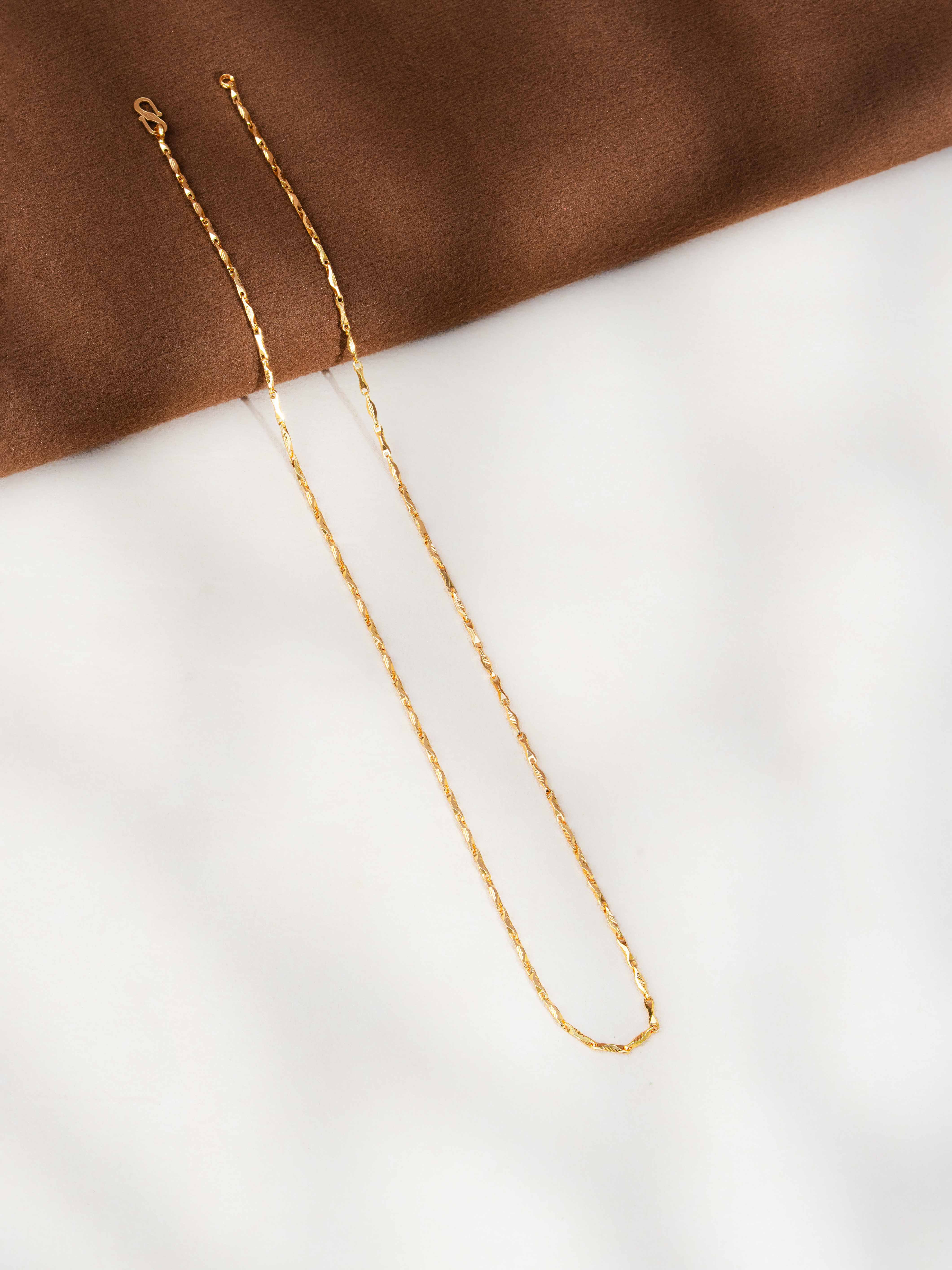 Noble Gold Chain