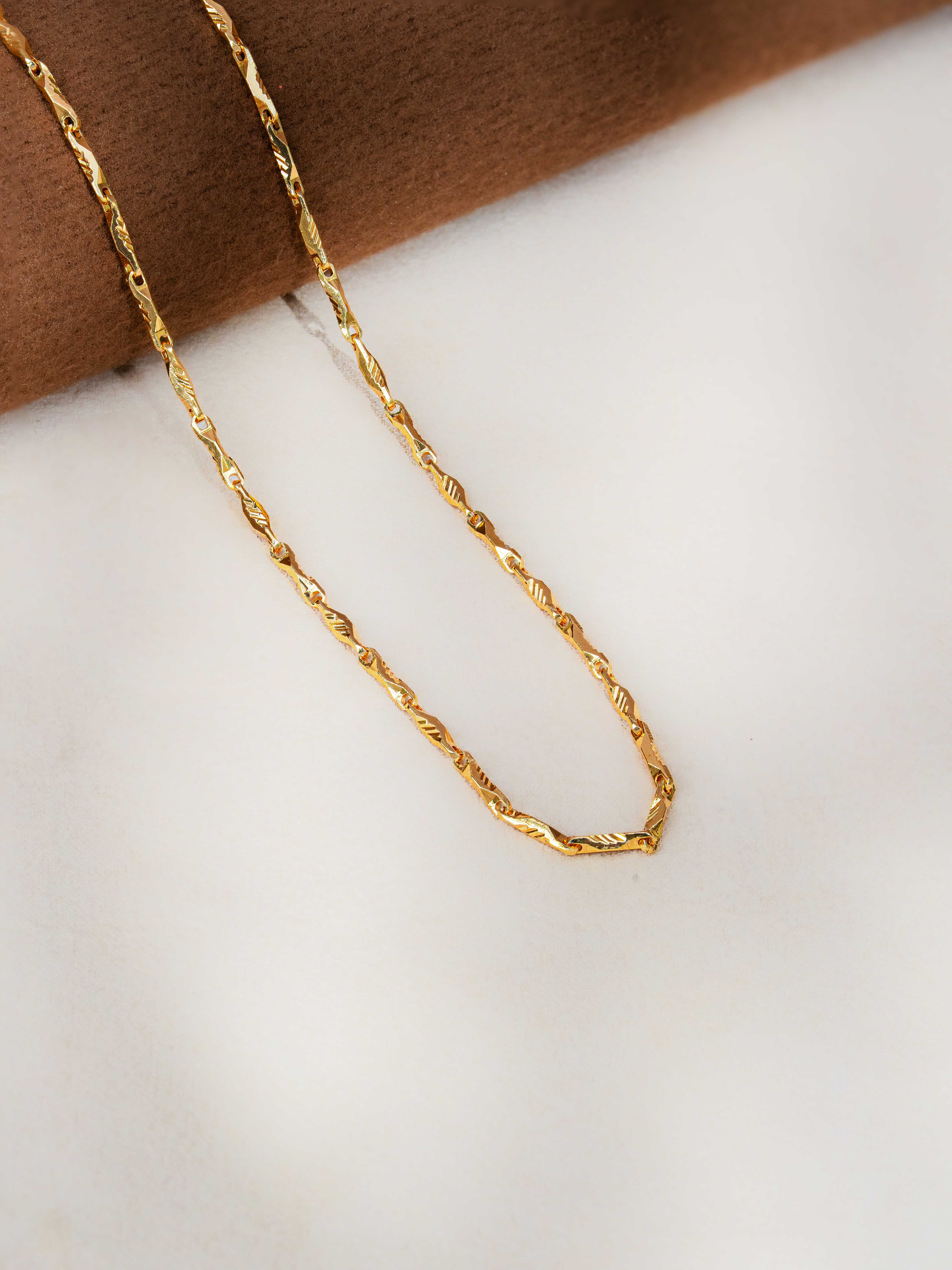 Noble Gold Chain