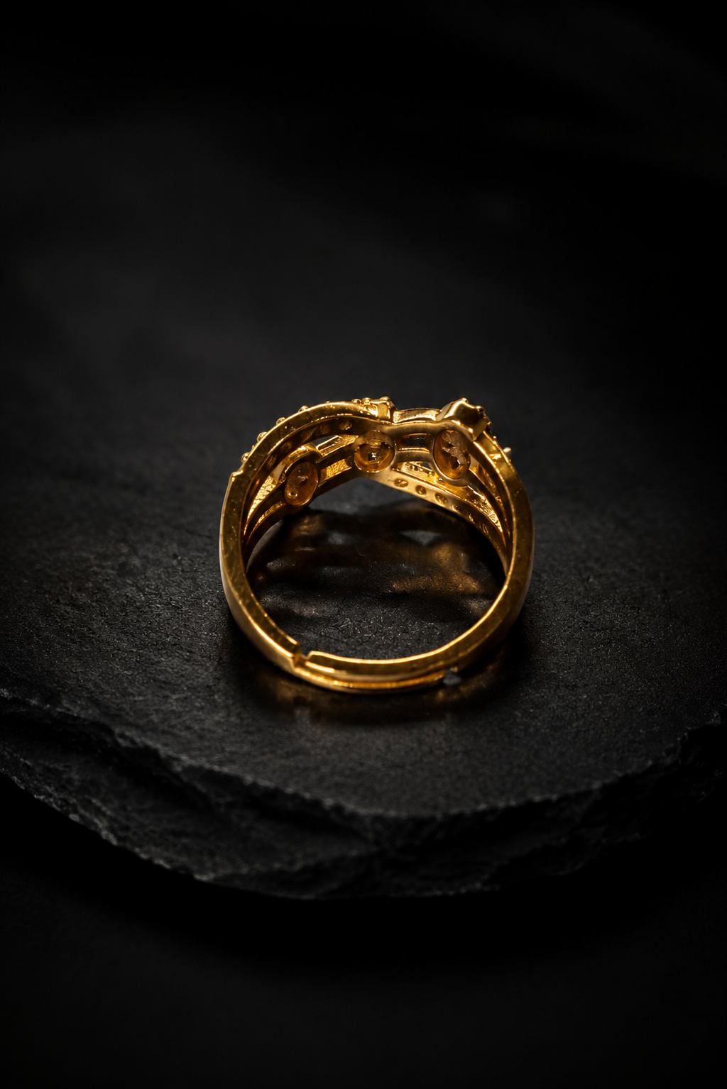 Rajvi Adjustable Ring