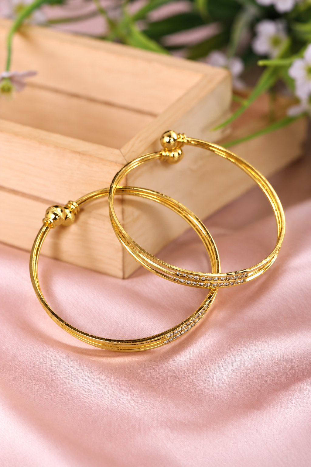 Vini Adjustable Bangle. (Set of 2 )