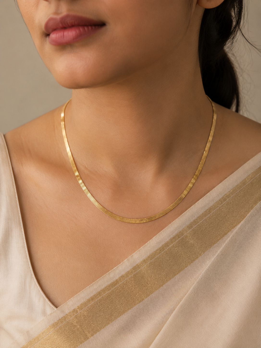 Ruhika Gold Chain