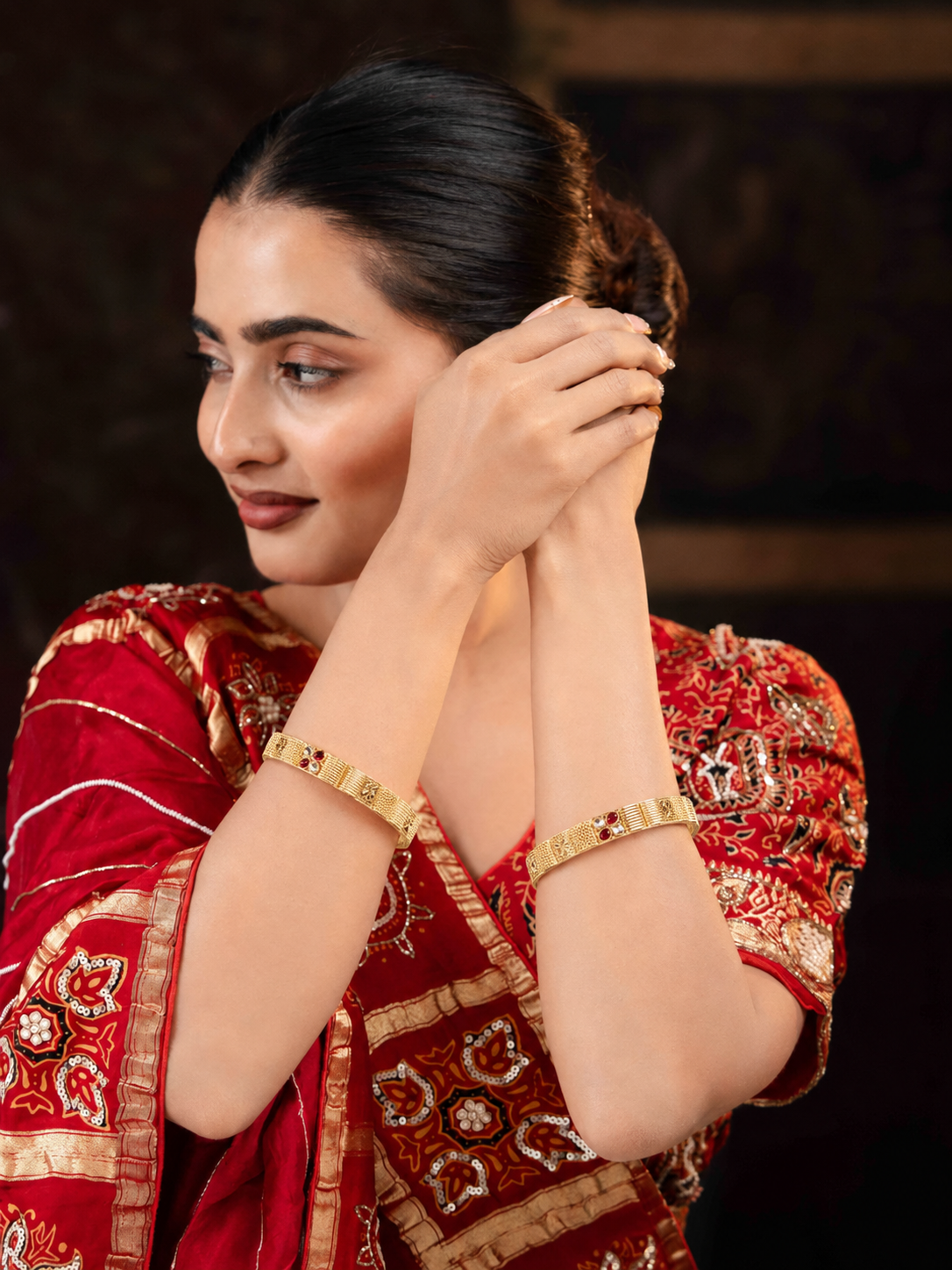 Muskan Bangle (Set Of 2 )