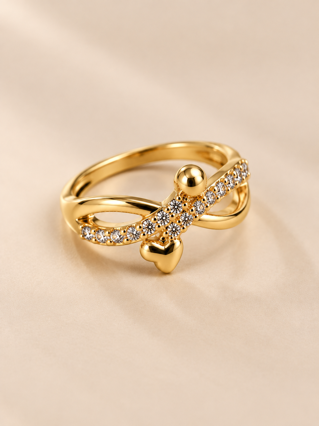 Dyra Adjustable Ring