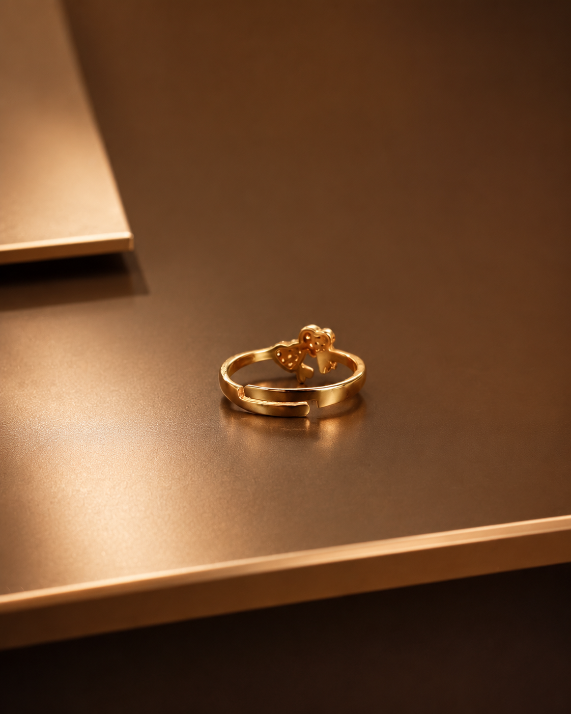 Emery Adjustable Ring