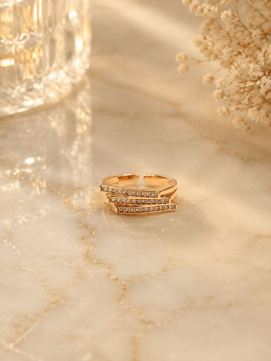 Elara Adjustable Ring