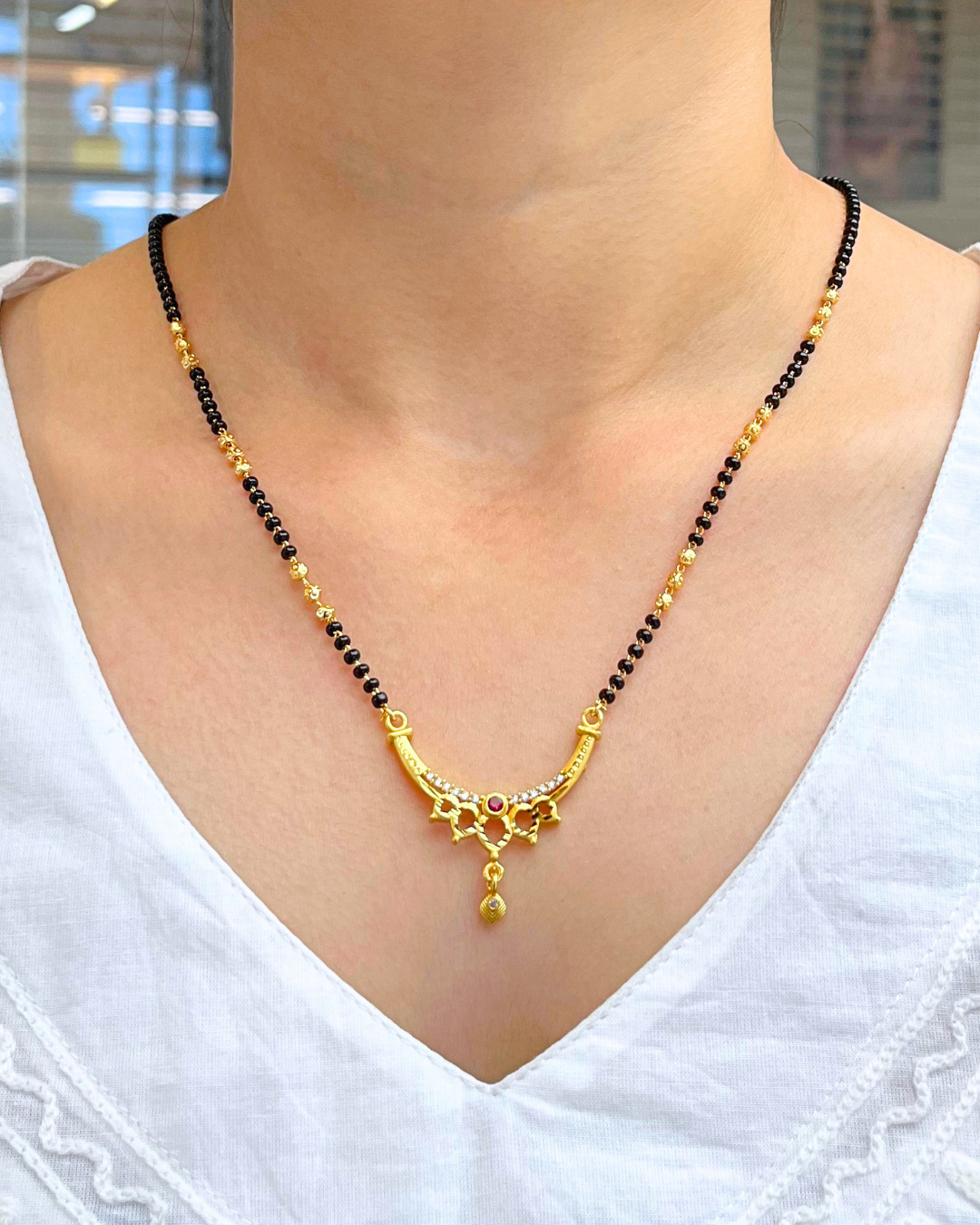 Sanskriti Mangalsutra