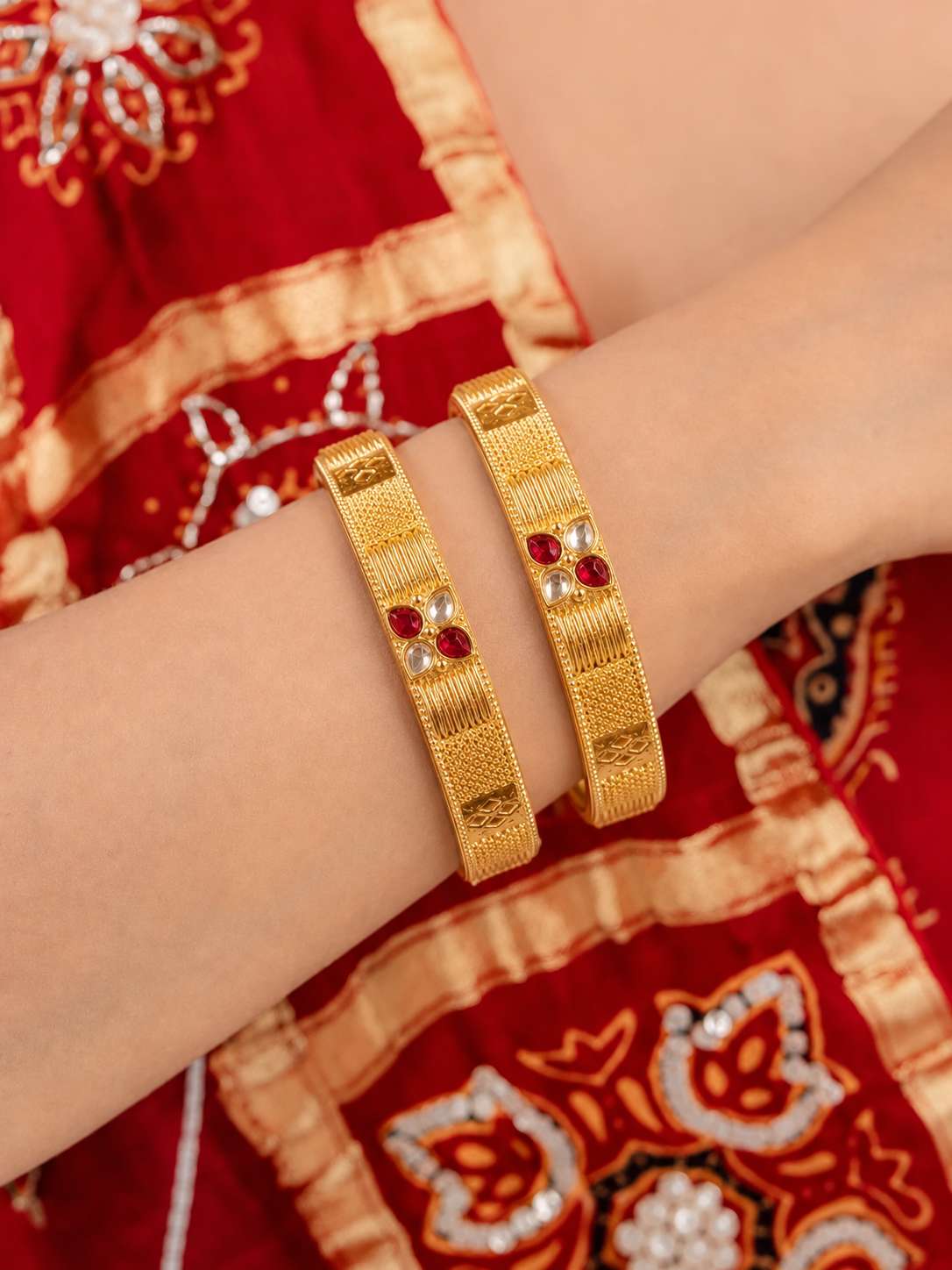Muskan Bangle (Set Of 2 )